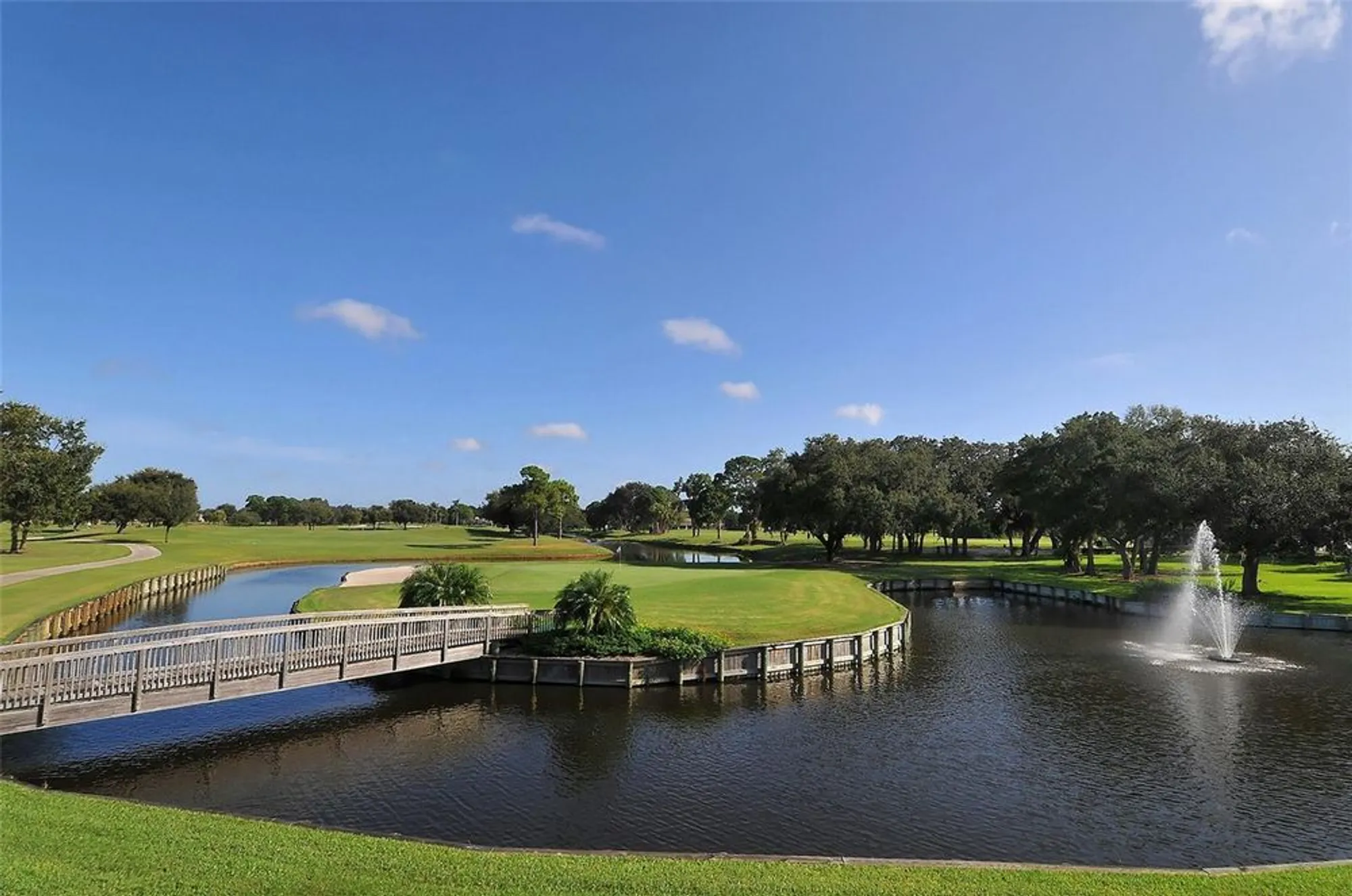 Property Slideshow image 83 of 87 | 5692 country lakes dr, Sarasota, FL, 34243