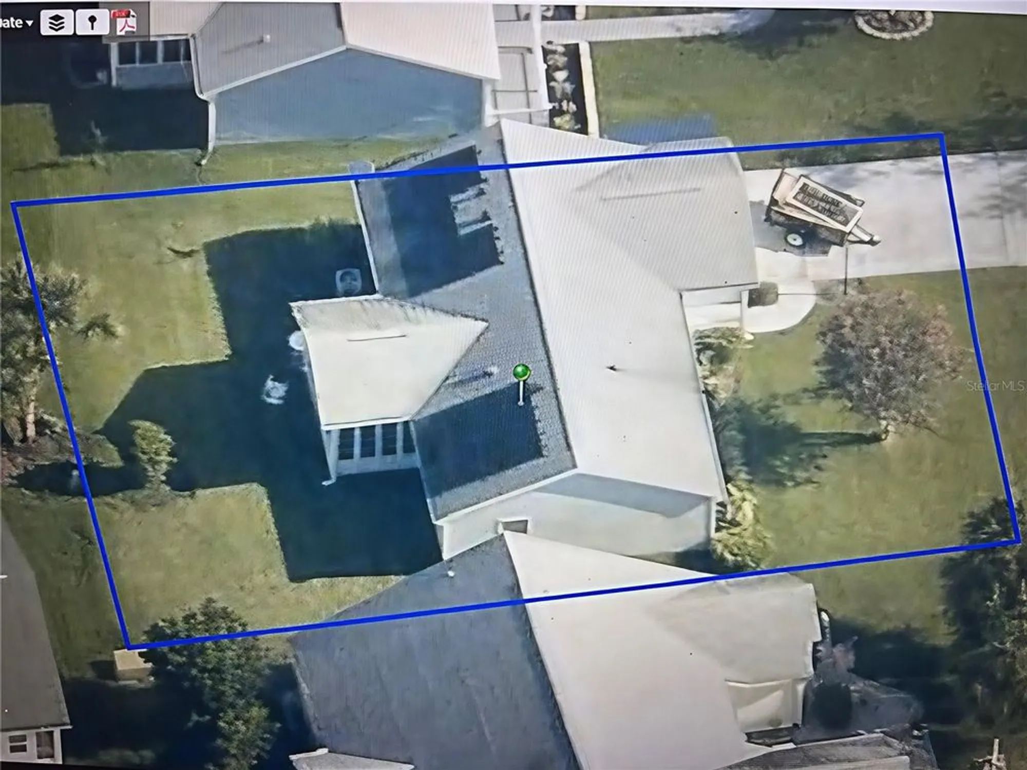 Property Slideshow image 38 of 41 | 528 valencia pl, Lady Lake, FL, 32159