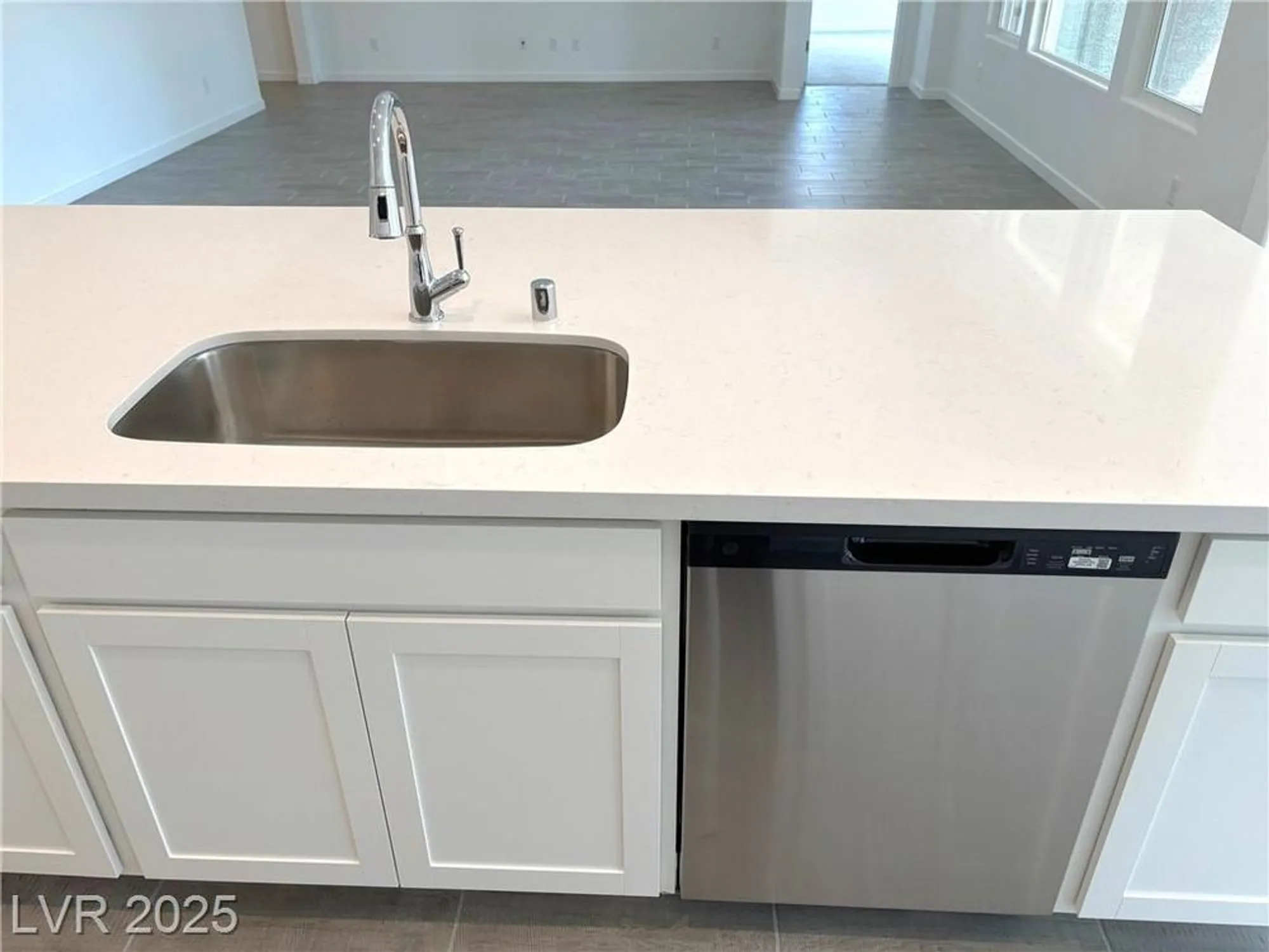 Property Slideshow image 15 of 28 | 5707 victoria falls dr, Pahrump, NV, 89061