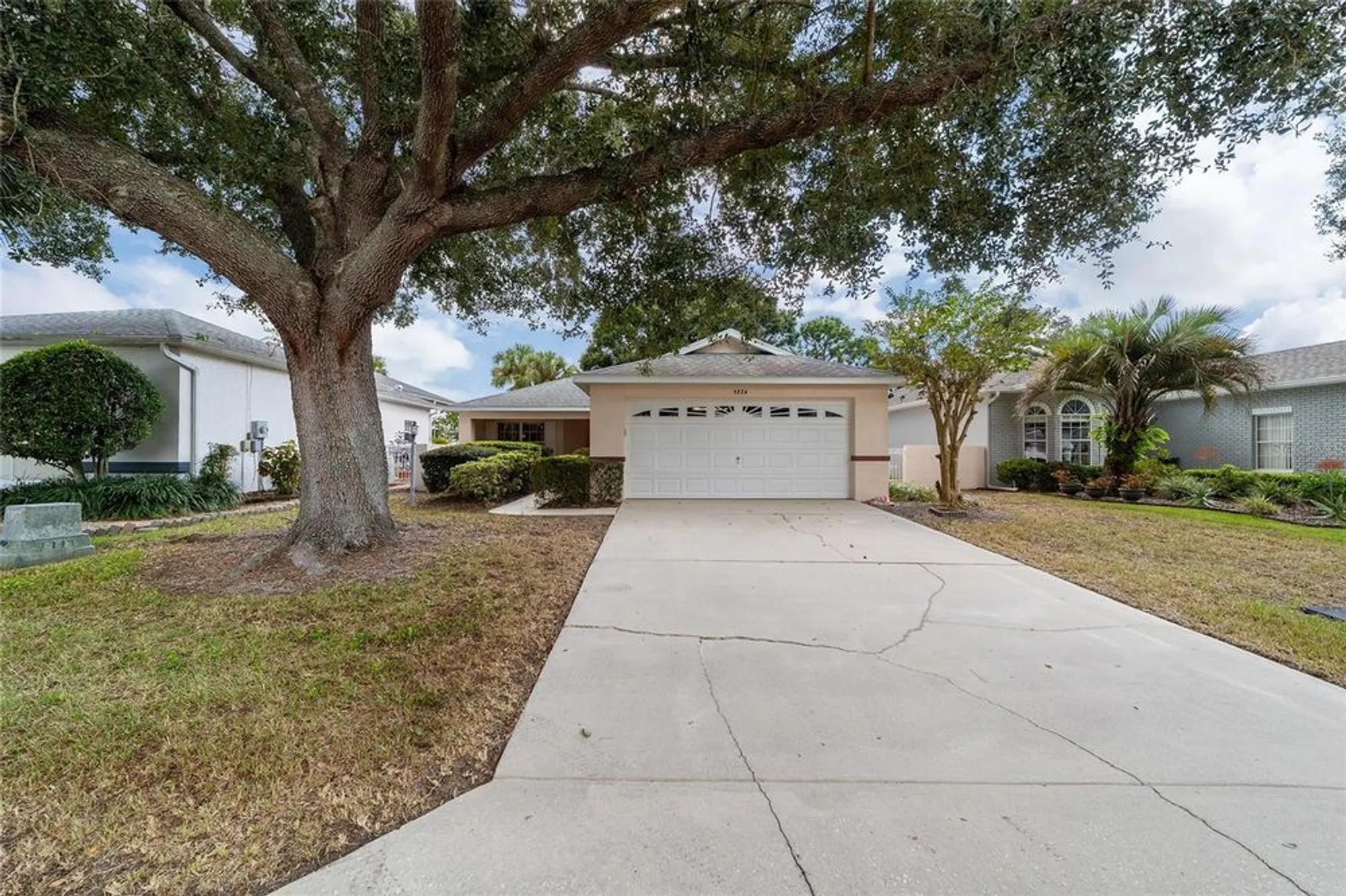 Property Slideshow image 4 of 51 | 9224 sw 93rd cir, Ocala, FL, 34481