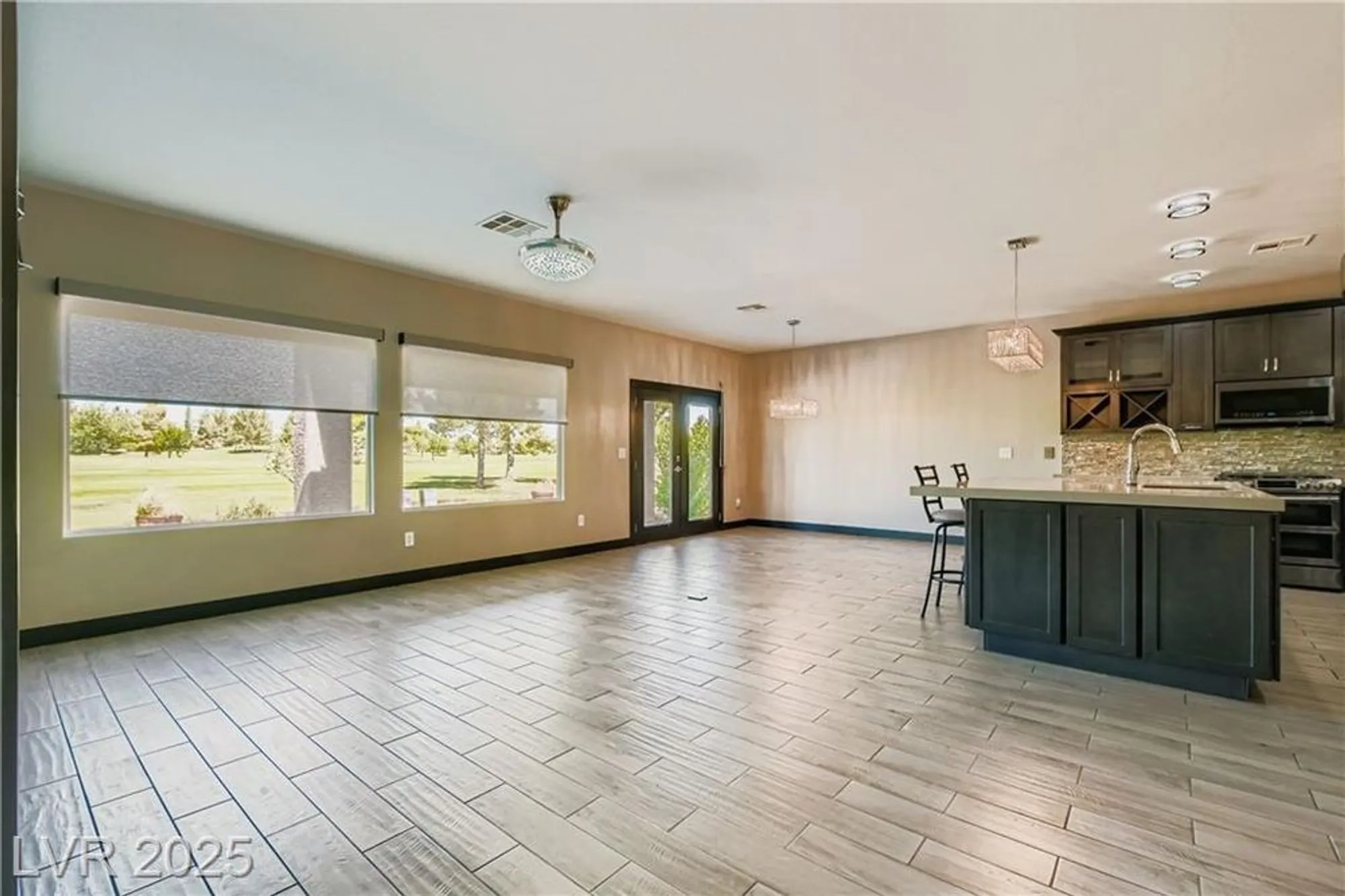 Property Slideshow image 8 of 53 | 7469 crested quail st, North Las Vegas, NV, 89084