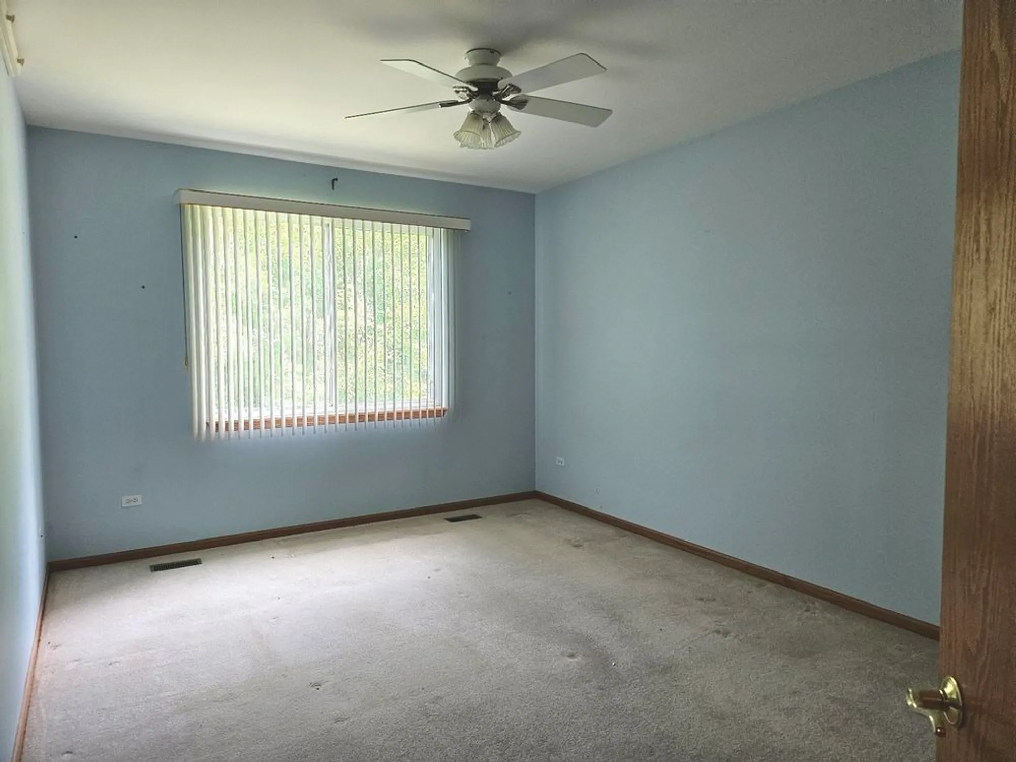 Property Slideshow image 6 of 10 | 20944 w blossom ln, Plainfield, IL, 60544