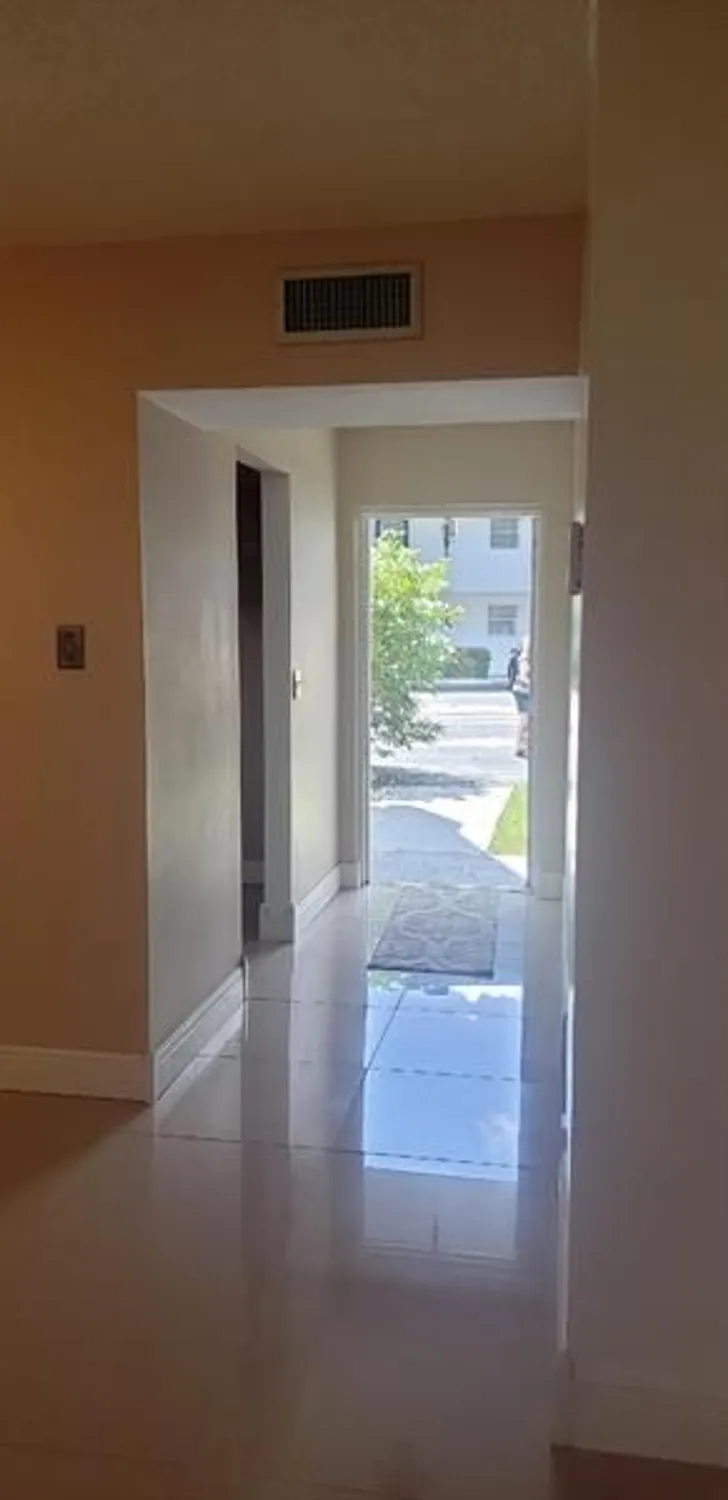 Property Slideshow image 42 of 43 | 7897 golf circle dr 112, Margate, FL, 33063