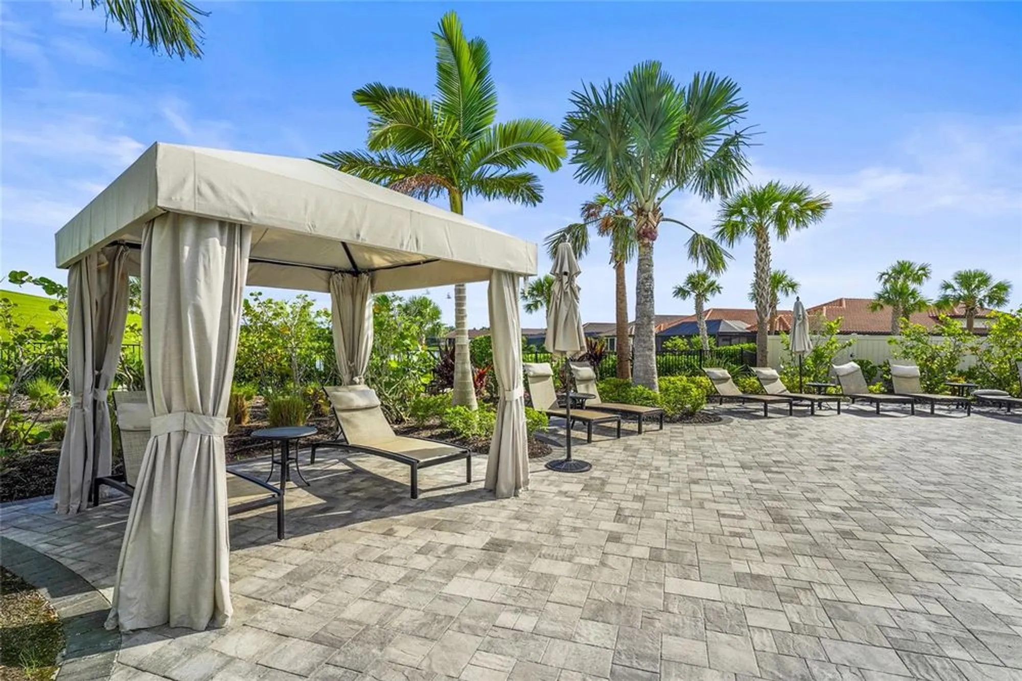 Property Slideshow image 74 of 84 | 6253 mesa gln, Bradenton, FL, 34203