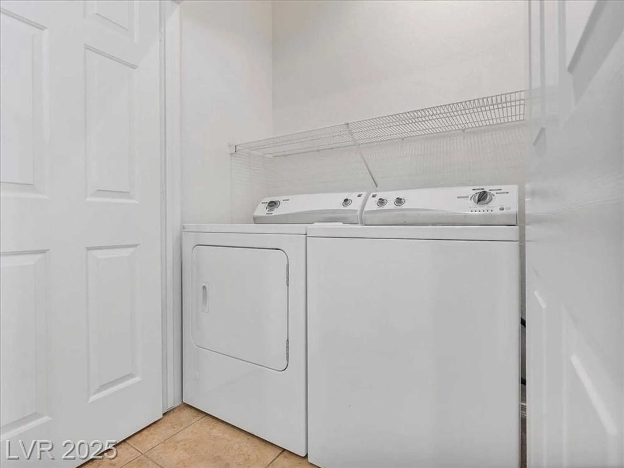 Property Slideshow image 7 of 24 | 7713 lily trotter st, North Las Vegas, NV, 89084