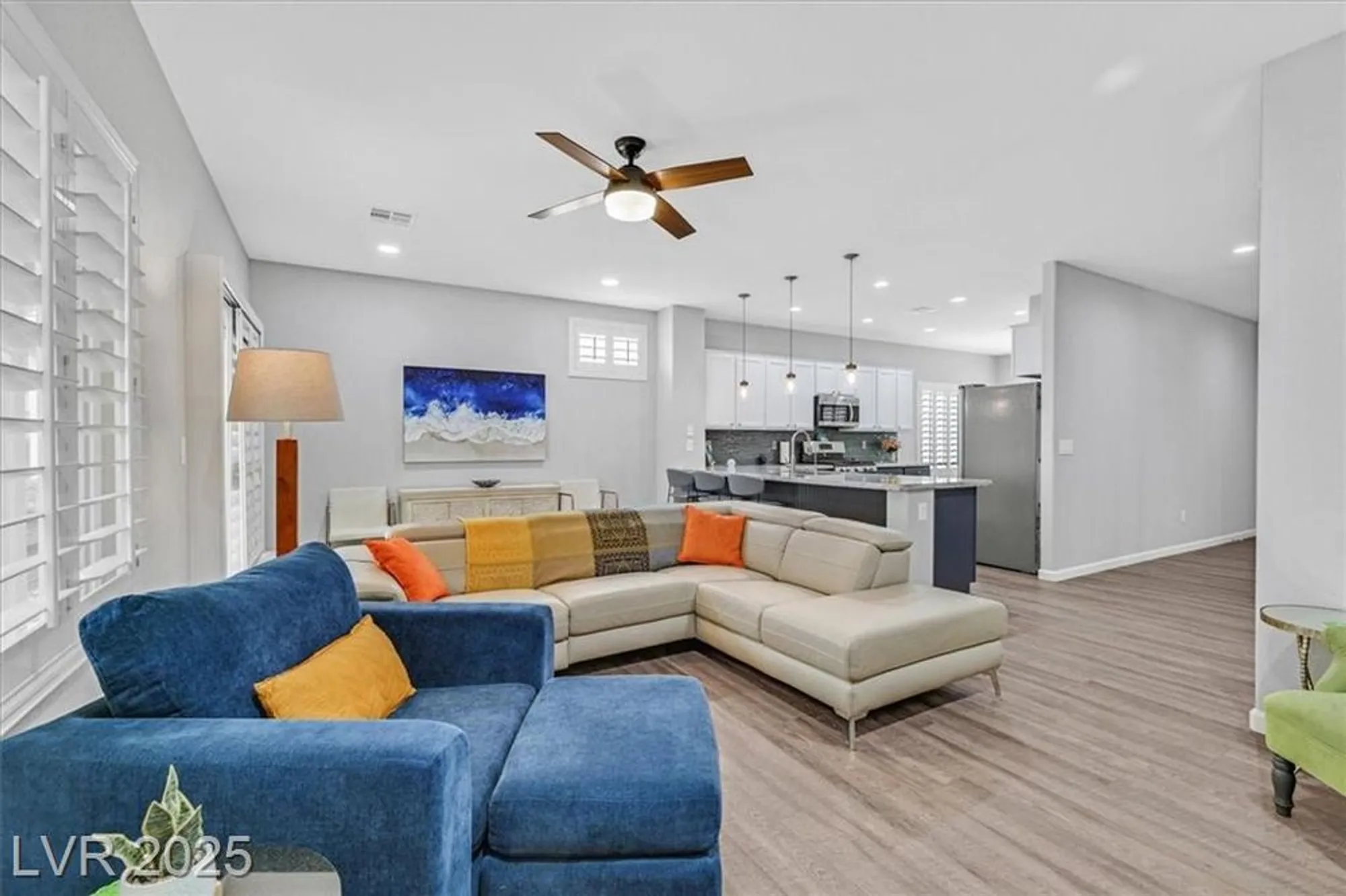 Property Slideshow image 13 of 43 | 2208 sawtooth mountain dr, Henderson, NV, 89044