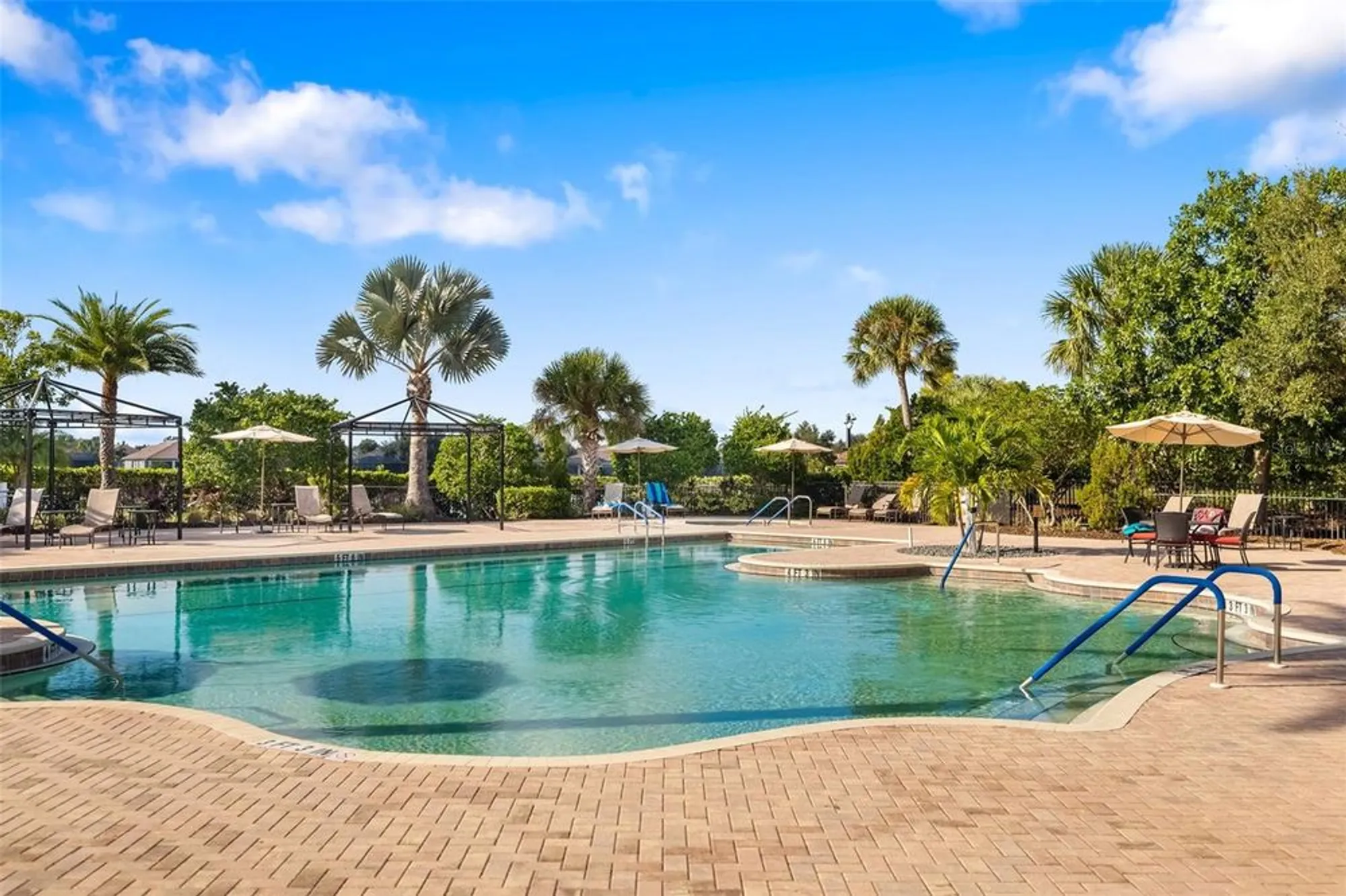 Property Slideshow image 48 of 55 | 5043 serata dr, Bradenton, FL, 34211