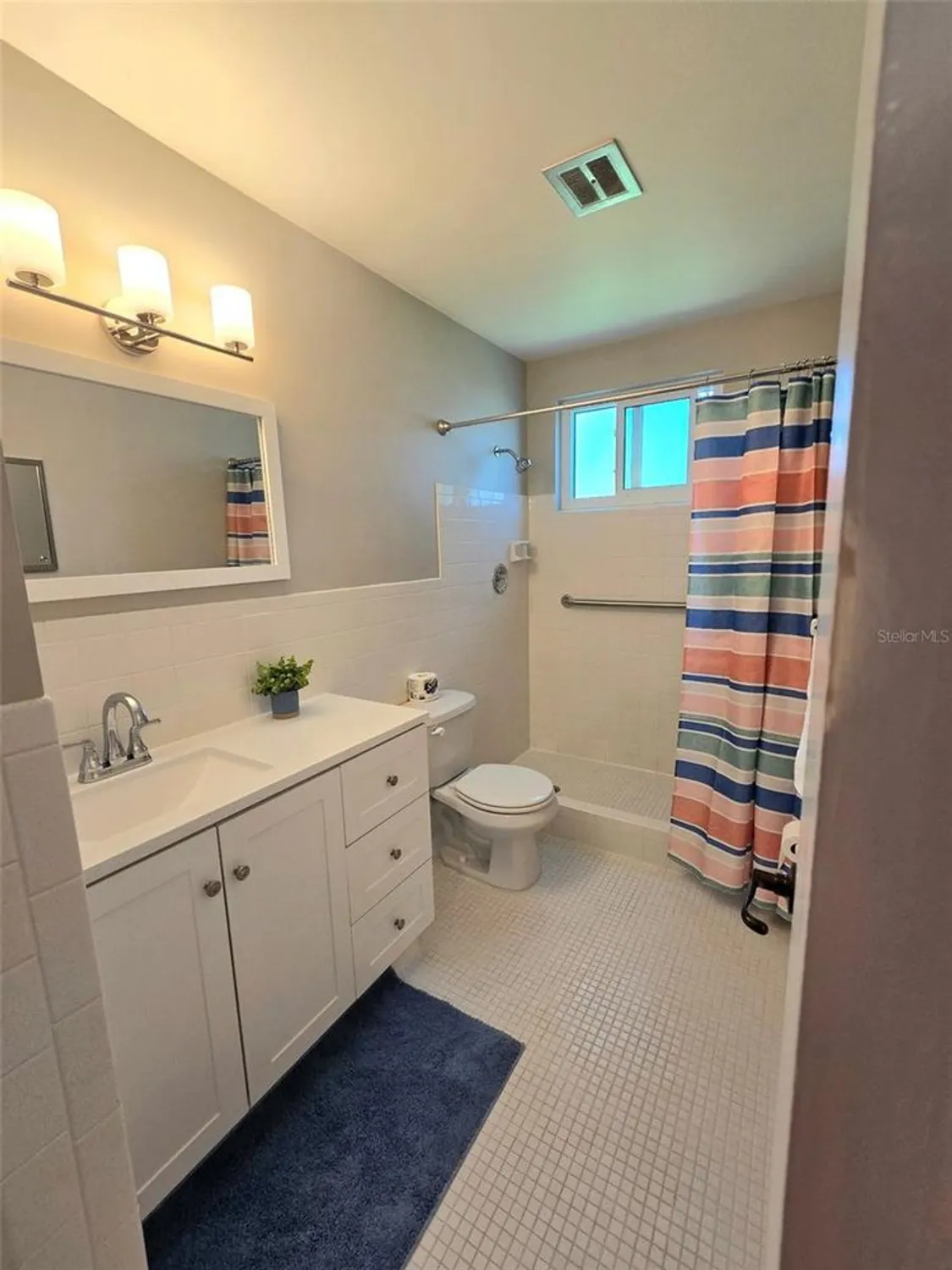 Property Slideshow image 16 of 26 | 2360 world parkway blvd apt 36, Clearwater, FL, 33763