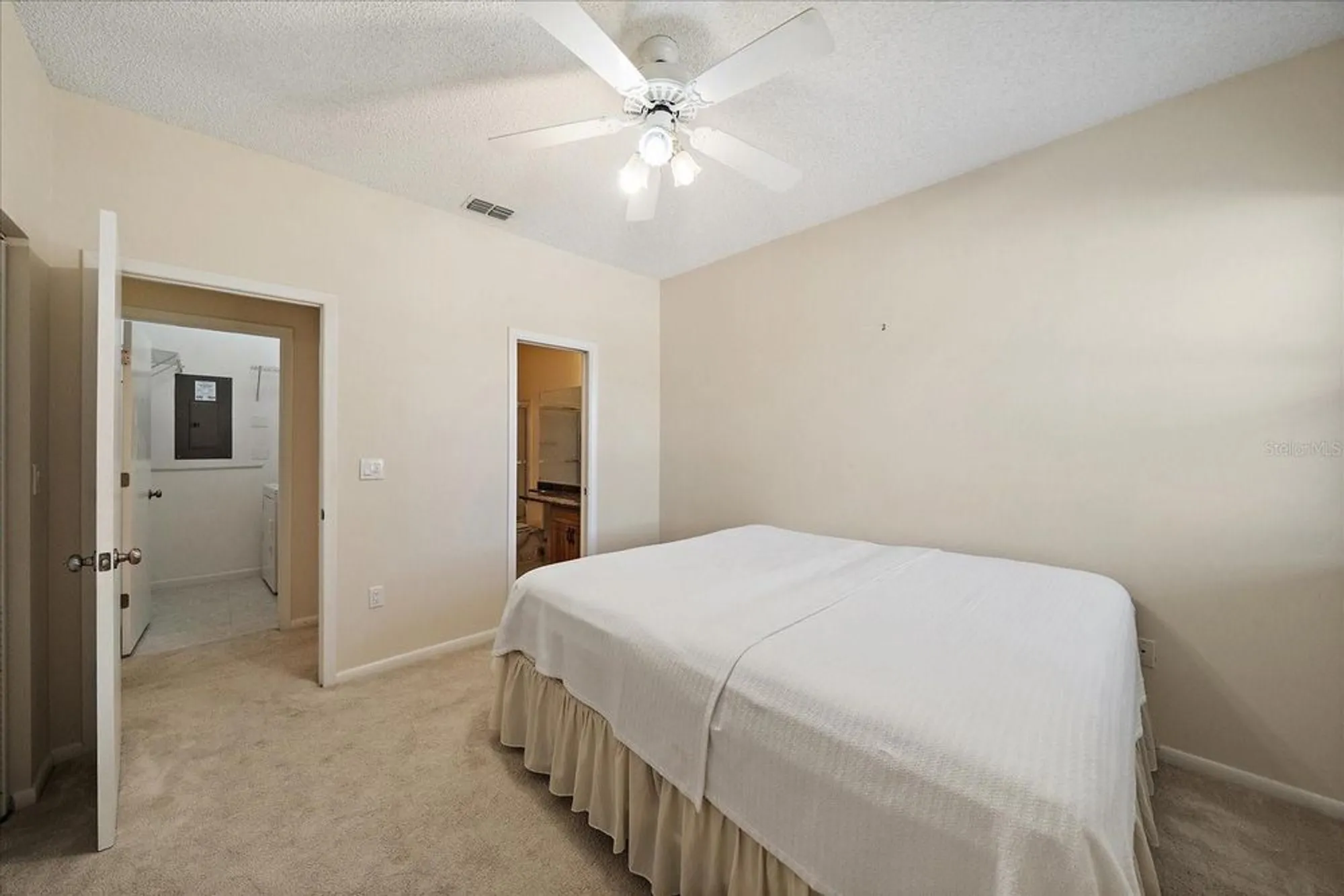Property Slideshow image 30 of 44 | 5268 heron way 204, Sarasota, FL, 34231