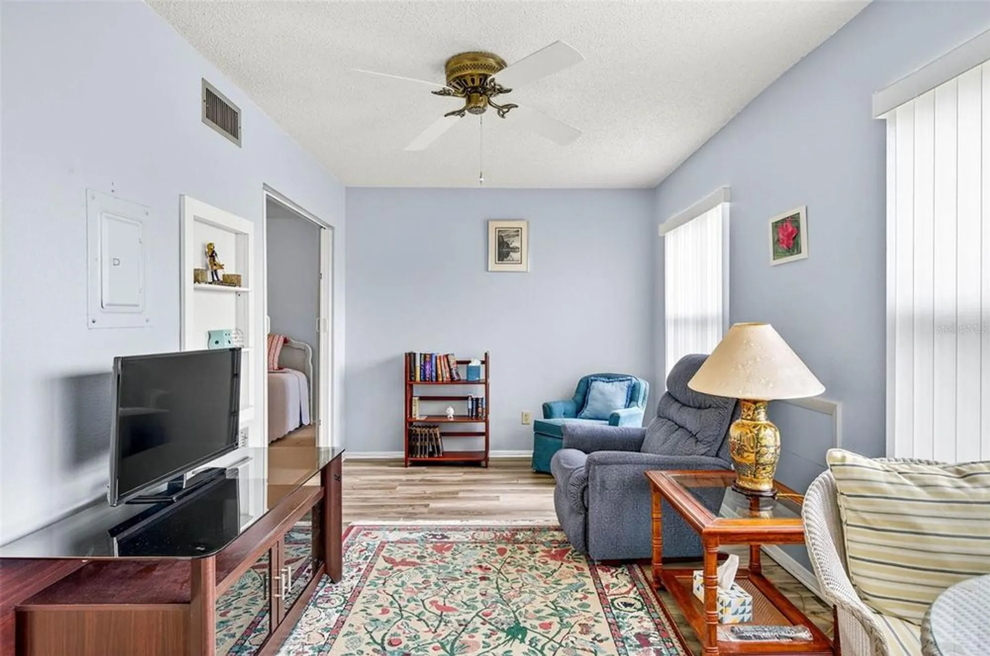 Property Slideshow image 18 of 32 | 2370 jamaican st 84, Clearwater, FL, 33763