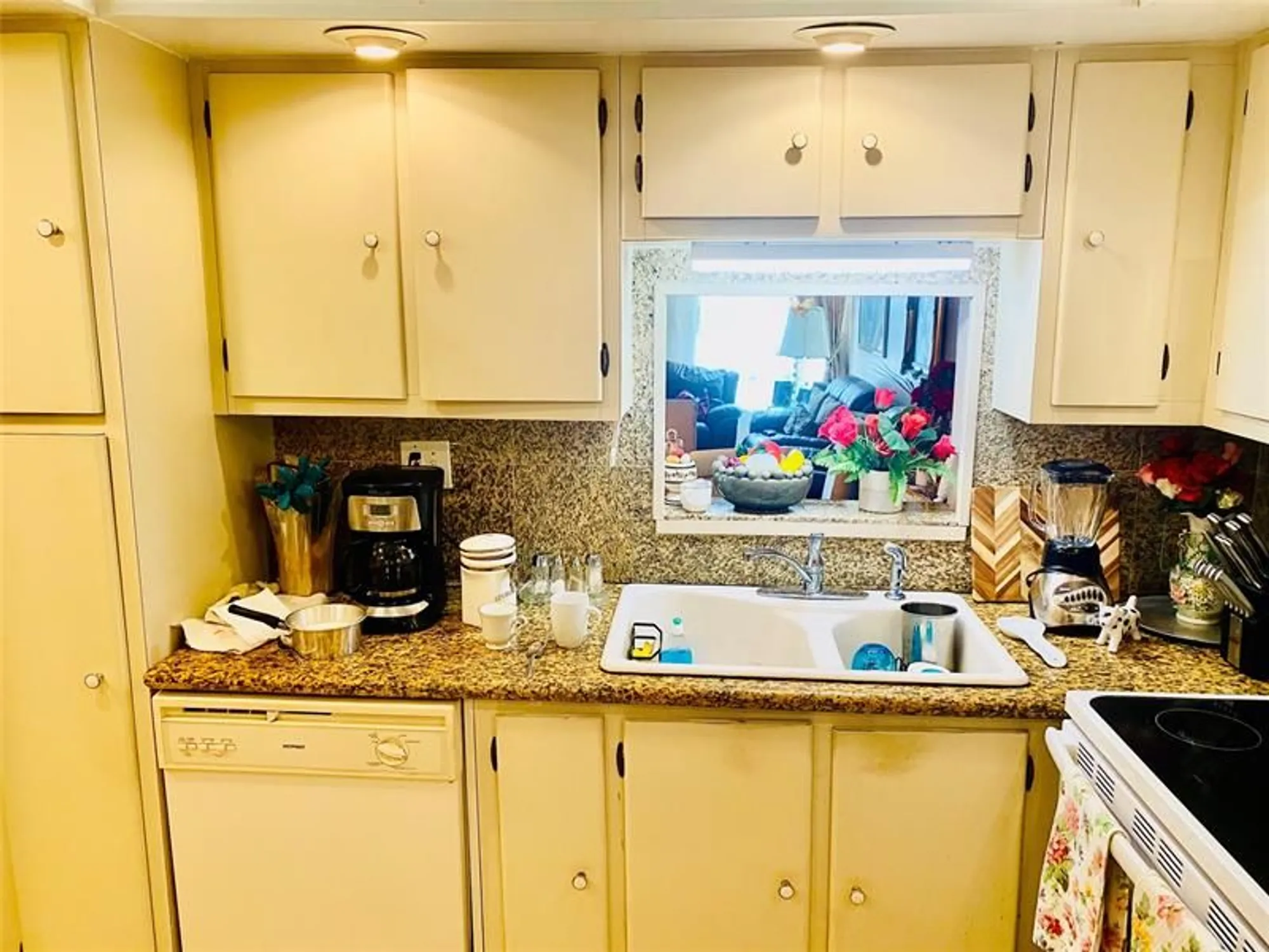 Property Slideshow image 21 of 23 | 7850 w mcnab rd 301, Tamarac, FL, 33321