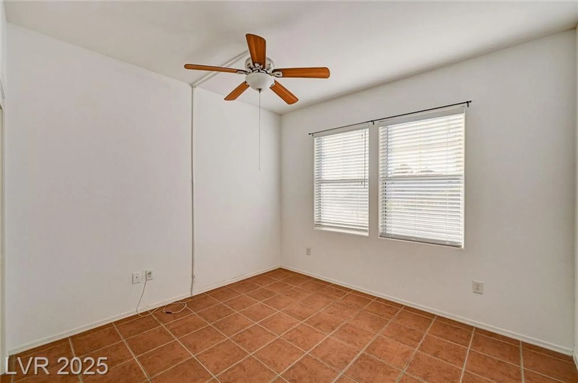 Property Slideshow image 21 of 51 | 1620 langston hughes st, Henderson, NV, 89052