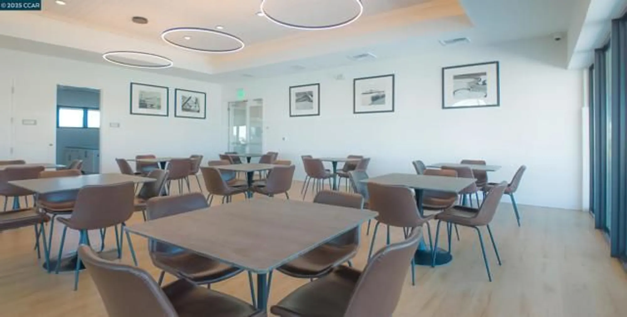 Property Slideshow image 13 of 37 | 2299 rustic oak ln, Rio Vista, CA, 94571