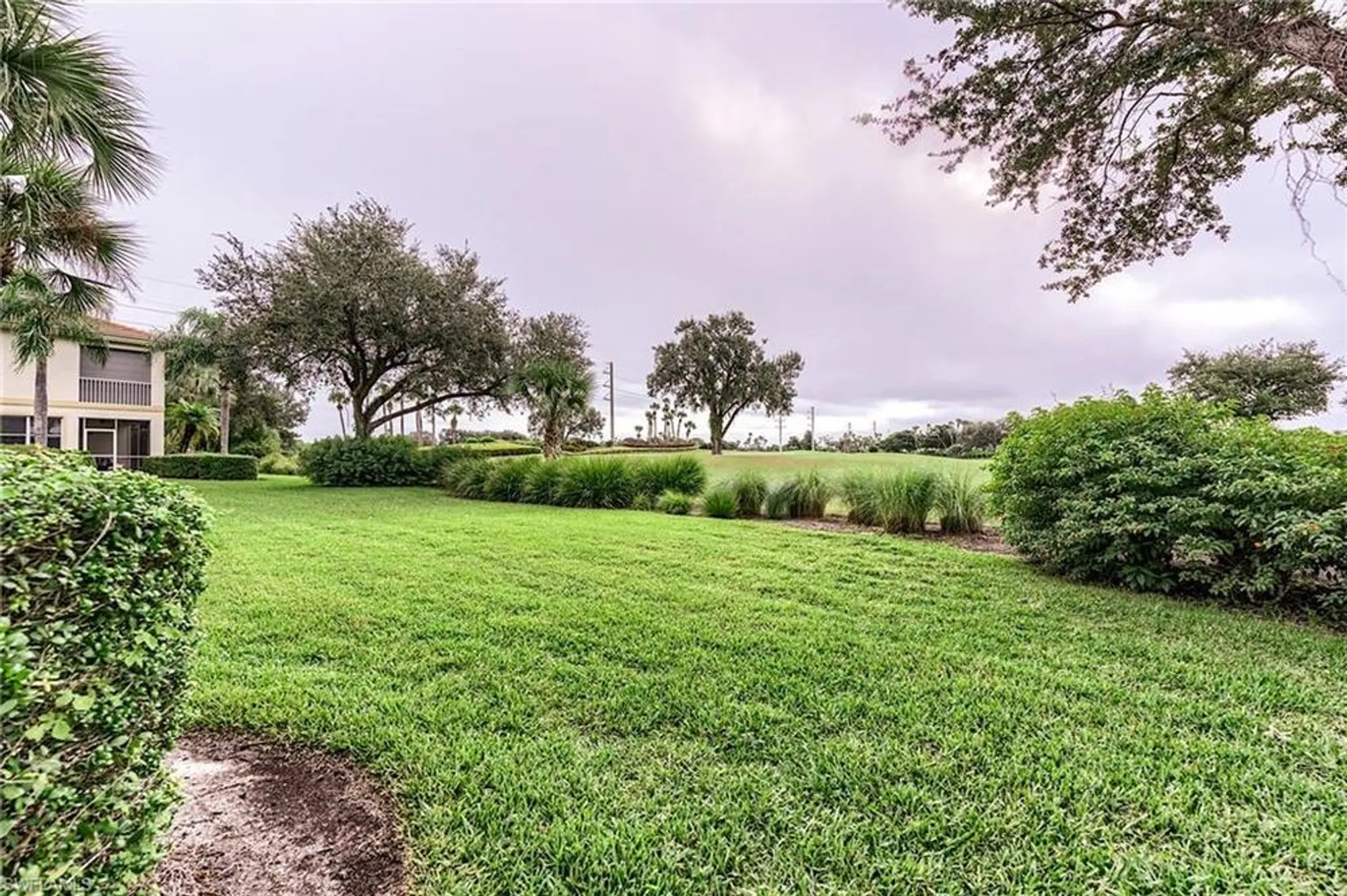 Property Slideshow image 46 of 50 | 3010 meandering way apt 102, Fort Myers, FL, 33905