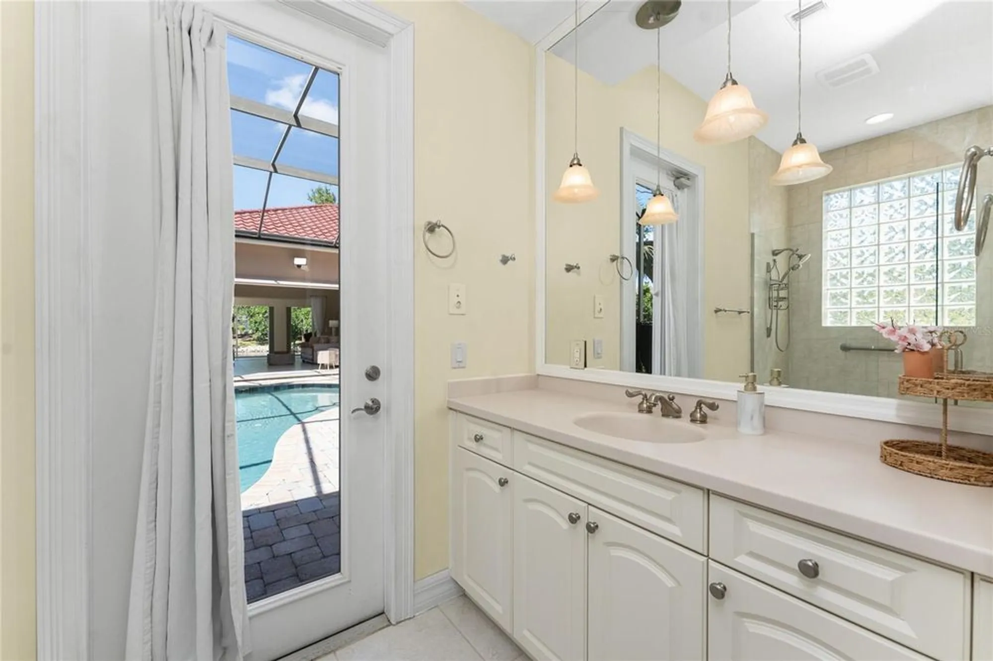 Property Slideshow image 61 of 98 | 26 saint croix way, Englewood, FL, 34223