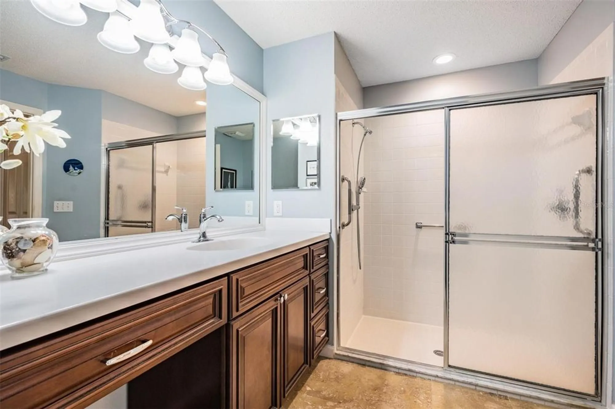 Property Slideshow image 16 of 50 | 1231 flora vista st, Trinity, FL, 34655