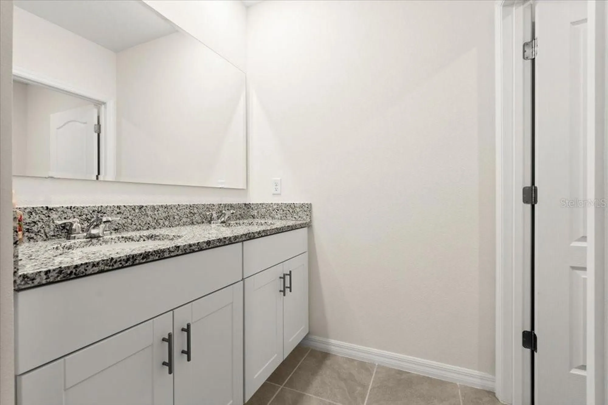 Property Slideshow image 24 of 45 | 1317 middle lake dr, Ormond Beach, FL, 32174