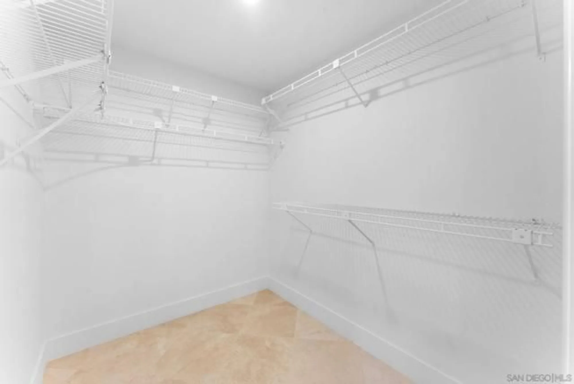 Property Slideshow image 23 of 34 | 4946 alicante way, Oceanside, CA, 92056