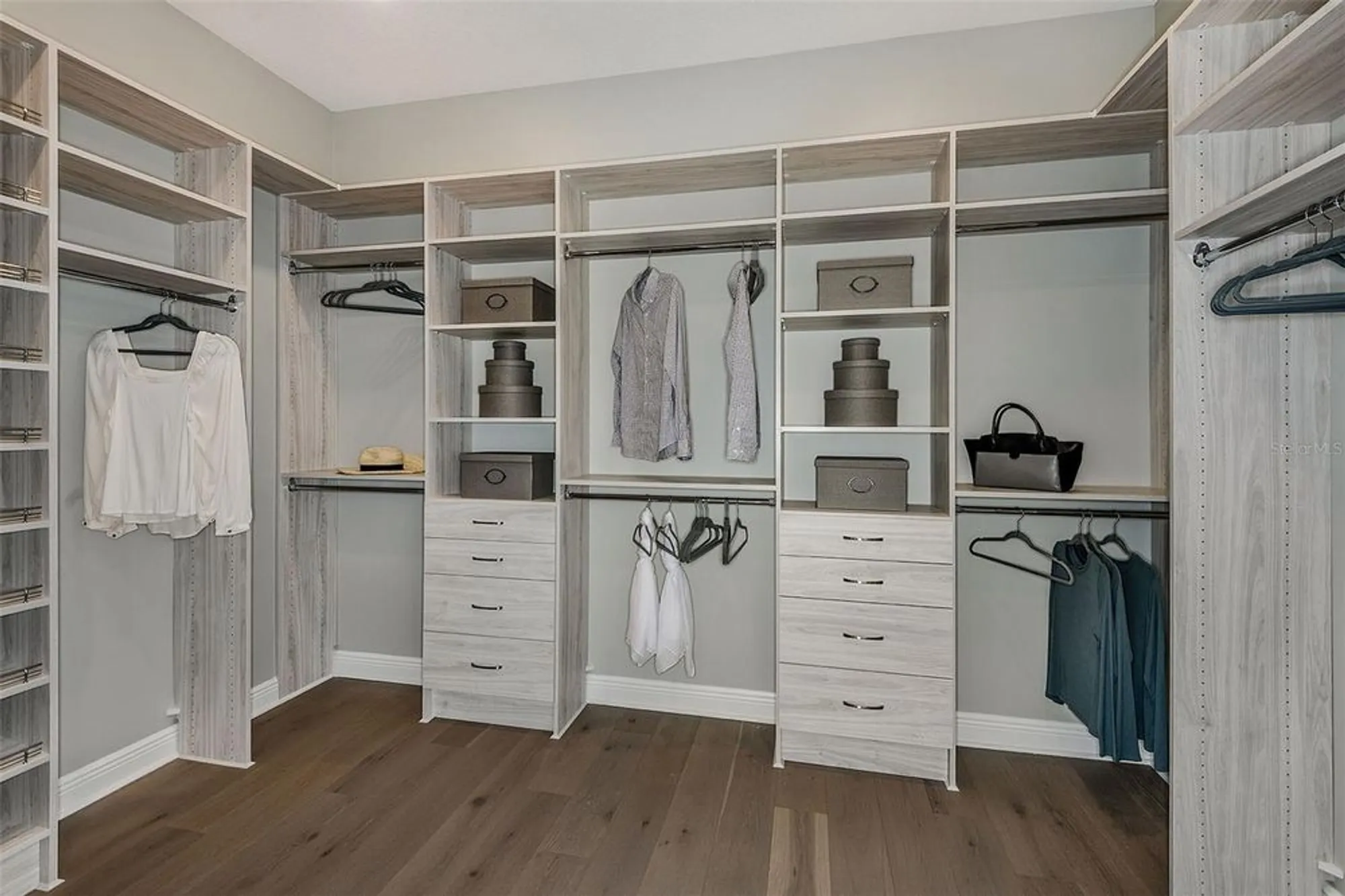 Property Slideshow image 30 of 78 | 18225 cresswind ter, Lakewood Ranch, FL, 34211