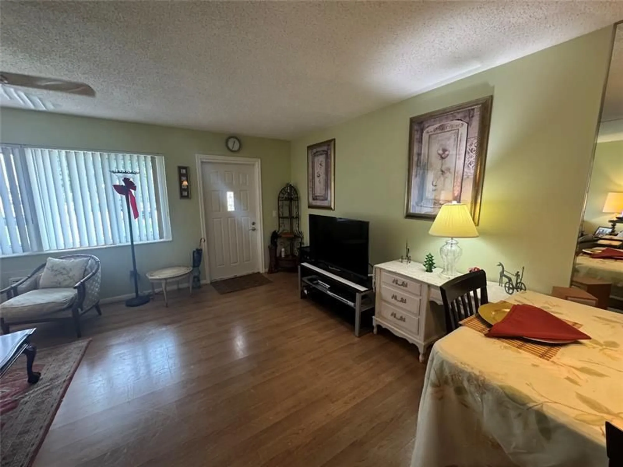 Property Slideshow image 14 of 23 | 61 camden c c, West Palm Beach, FL, 33417