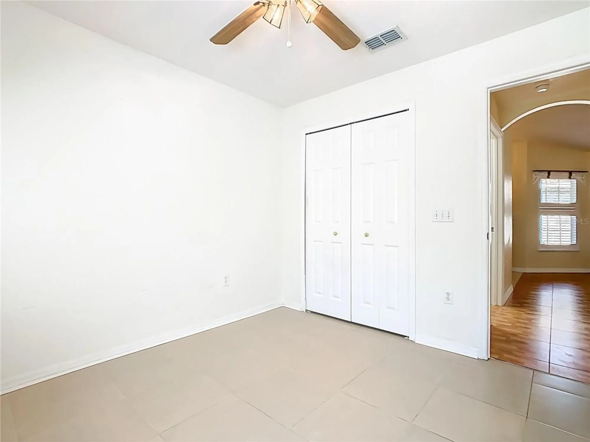 Property Slideshow image 29 of 49 | 205 bell tower xing, Poinciana, FL, 34759