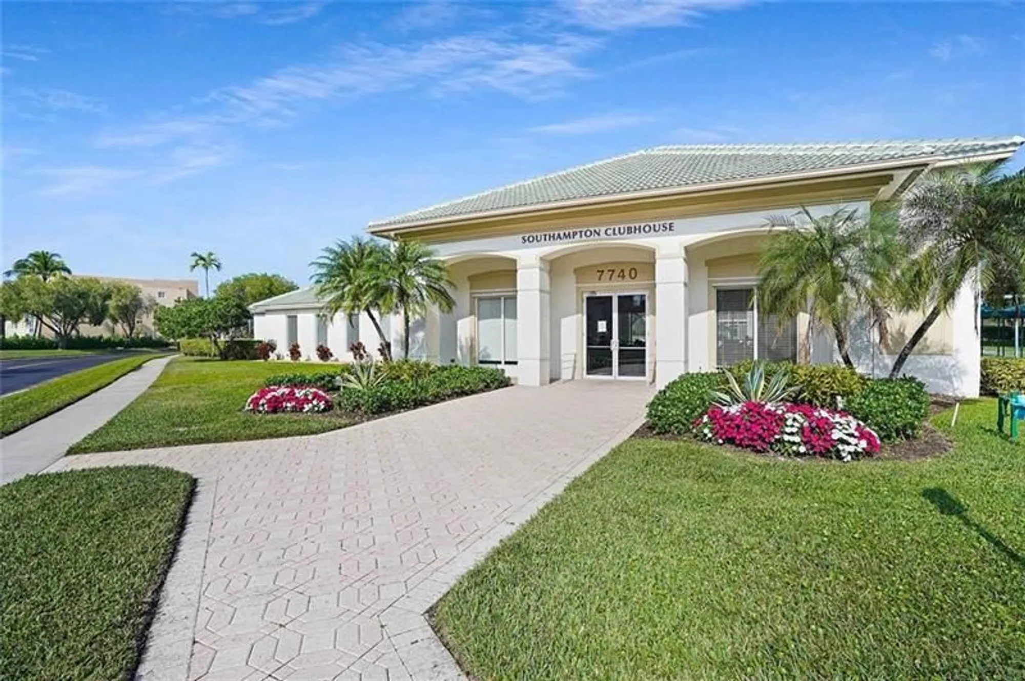 Property Slideshow image 42 of 45 | 7647 southampton ter 110, Tamarac, FL, 33321