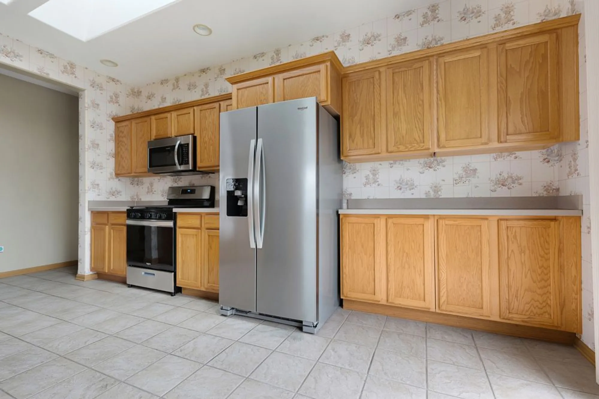 Property Slideshow image 4 of 20 | 13427 michigan ave, Huntley, IL, 60142