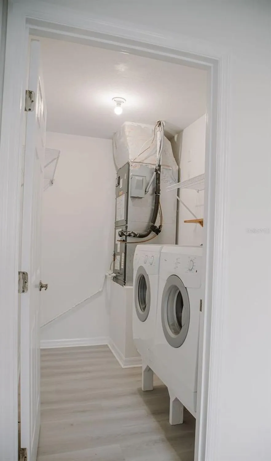 Property Slideshow image 16 of 45 | 231 lake suzanne dr, Lake Wales, FL, 33859