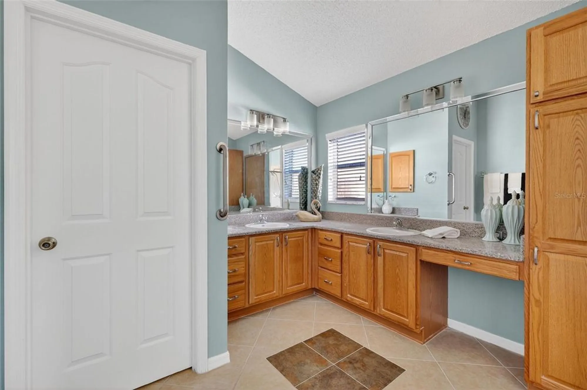 Property Slideshow image 17 of 34 | 17285 se 85th willowick cir, The Villages, FL, 32162