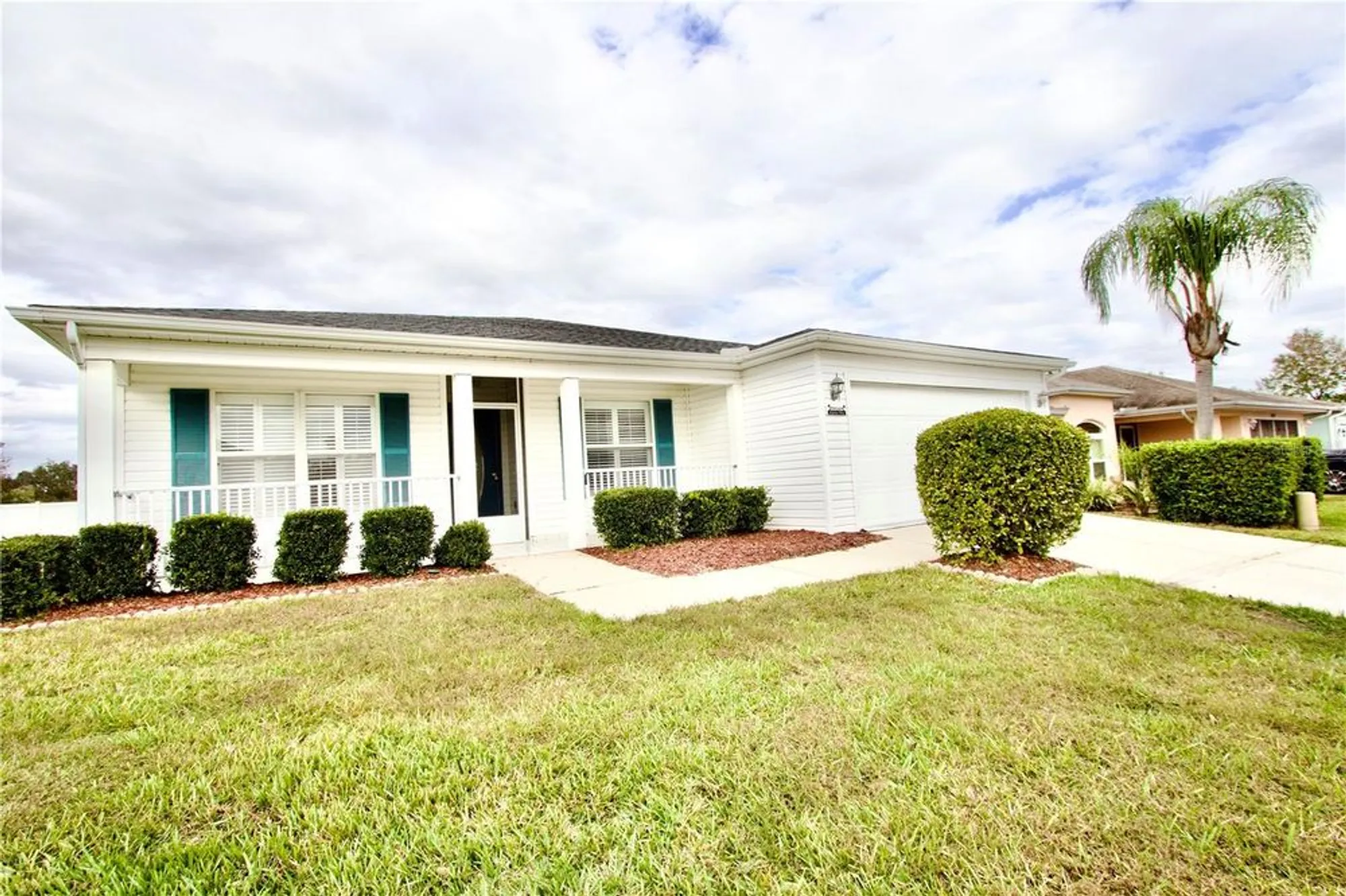 Property Slideshow image 5 of 39 | 29241 kapalua way, San Antonio, FL, 33576