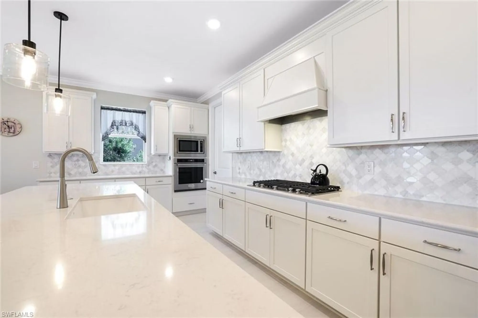 Property Slideshow image 14 of 32 | 17563 winding oak ln, North Fort Myers, FL, 33917