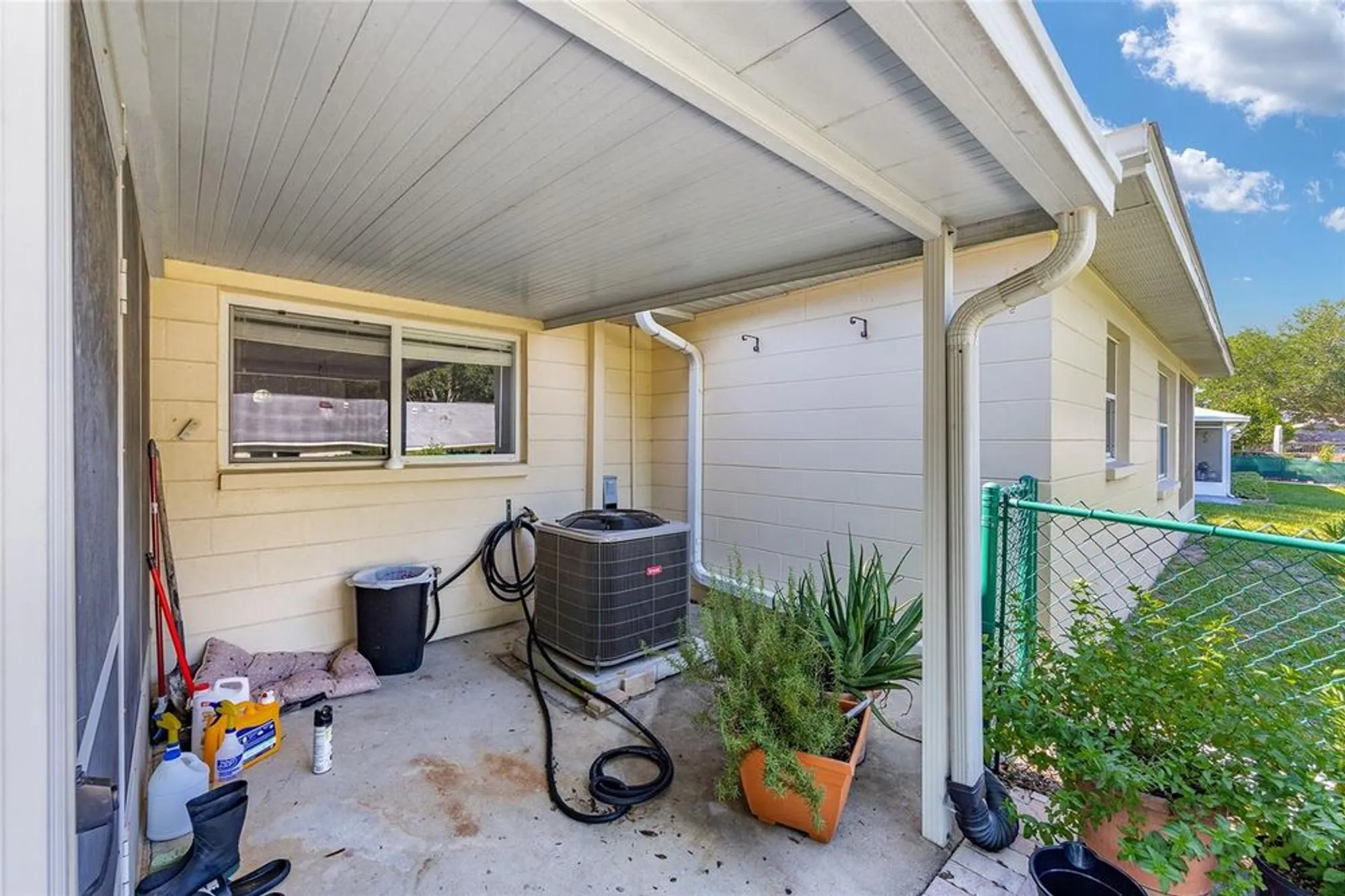 Property Slideshow image 15 of 18 | 9661 sw 95th ct b, Ocala, FL, 34481