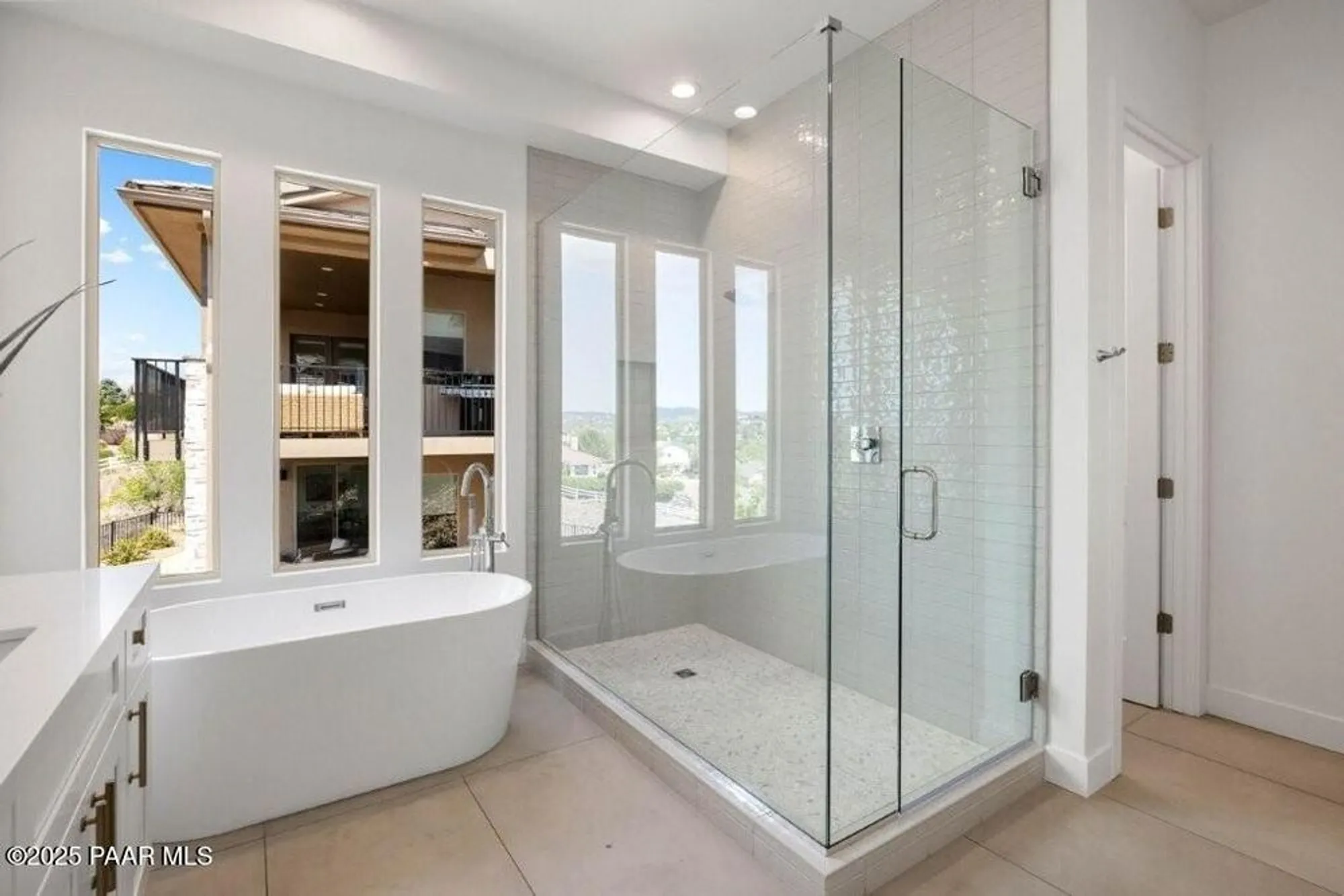 Property Slideshow image 24 of 49 | 1109 s lakeview dr, Prescott, AZ, 86301