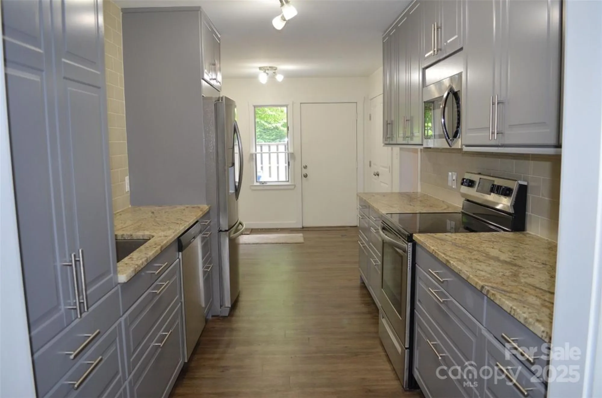 Property Slideshow image 11 of 35 | 609 crowfields ln, Asheville, NC, 28803