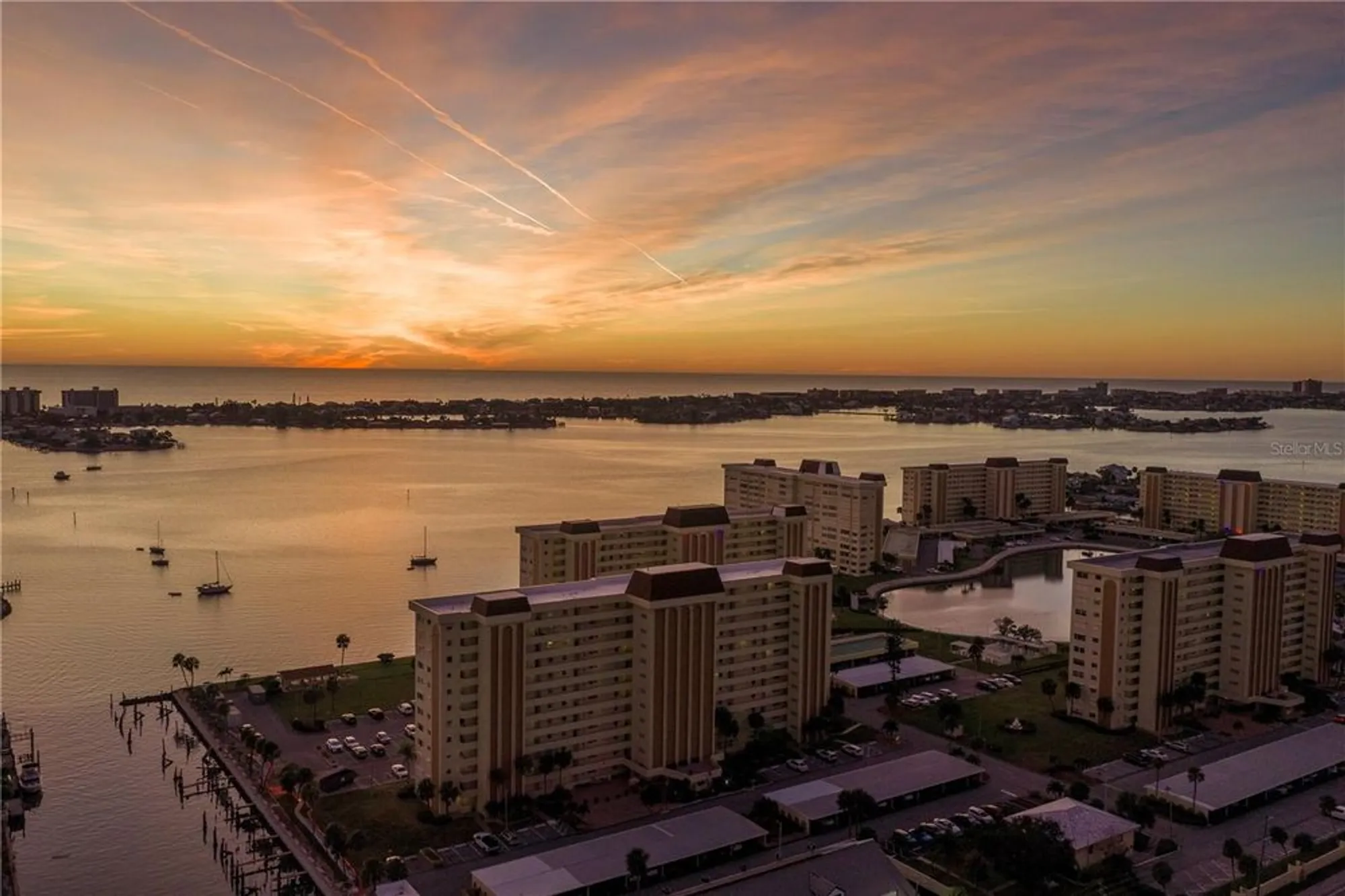 Property Slideshow image 34 of 73 | 4525 cove cir apt 102, Saint Petersburg, FL, 33708