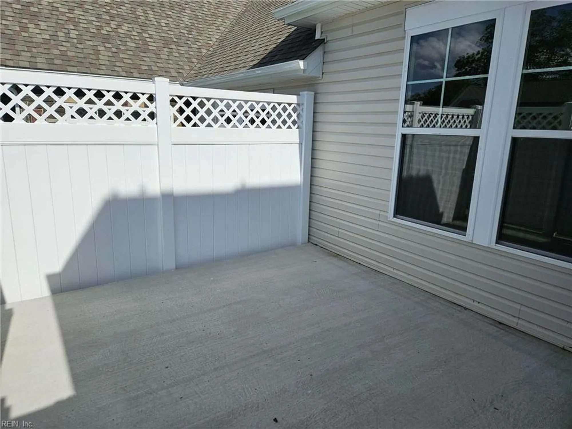 Property Slideshow image 24 of 41 | 222 richmond ave # 20-1, Smithfield, VA, 23430