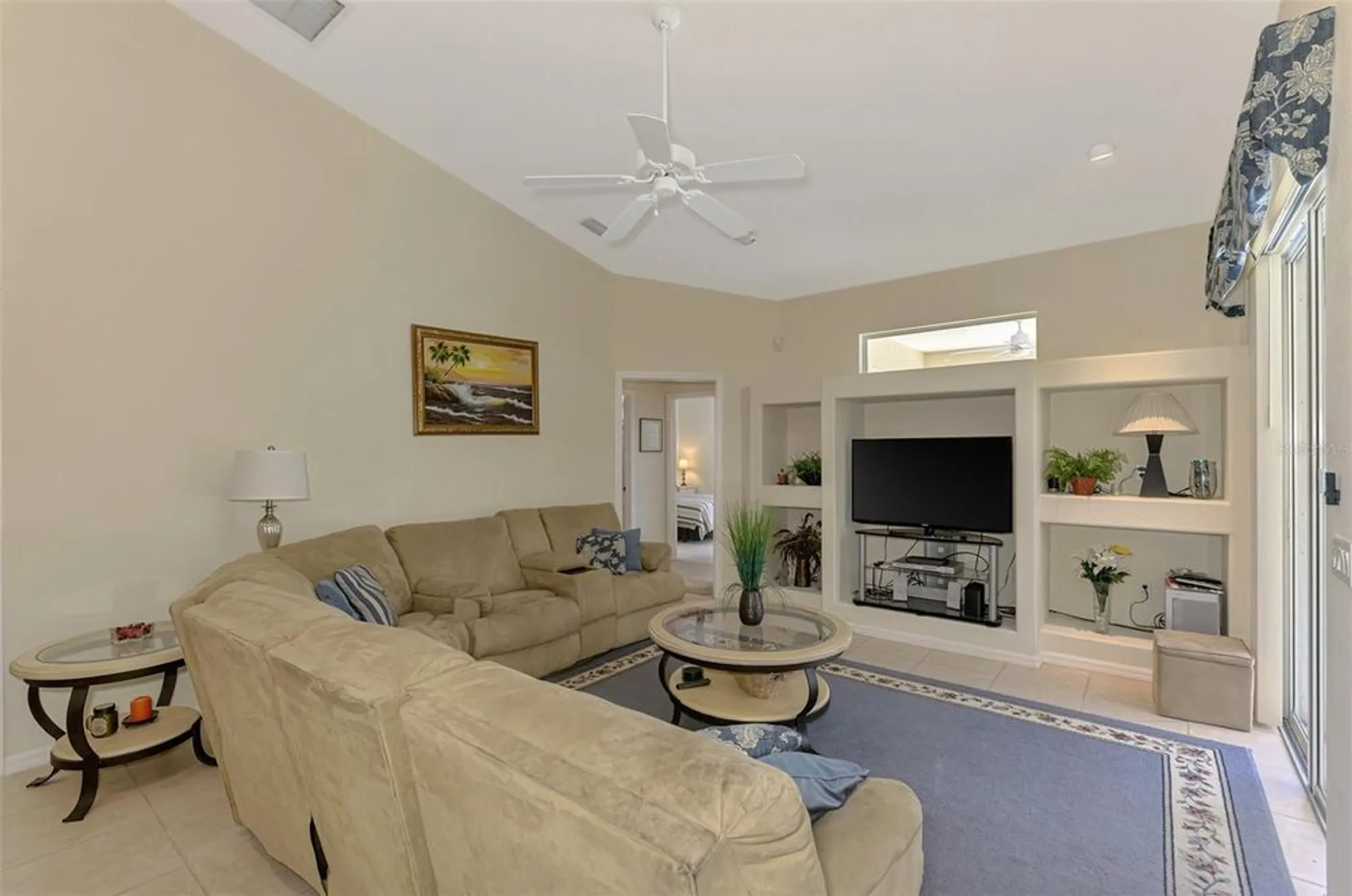 Property Slideshow image 20 of 62 | 6644 butlers crest dr, Bradenton, FL, 34203