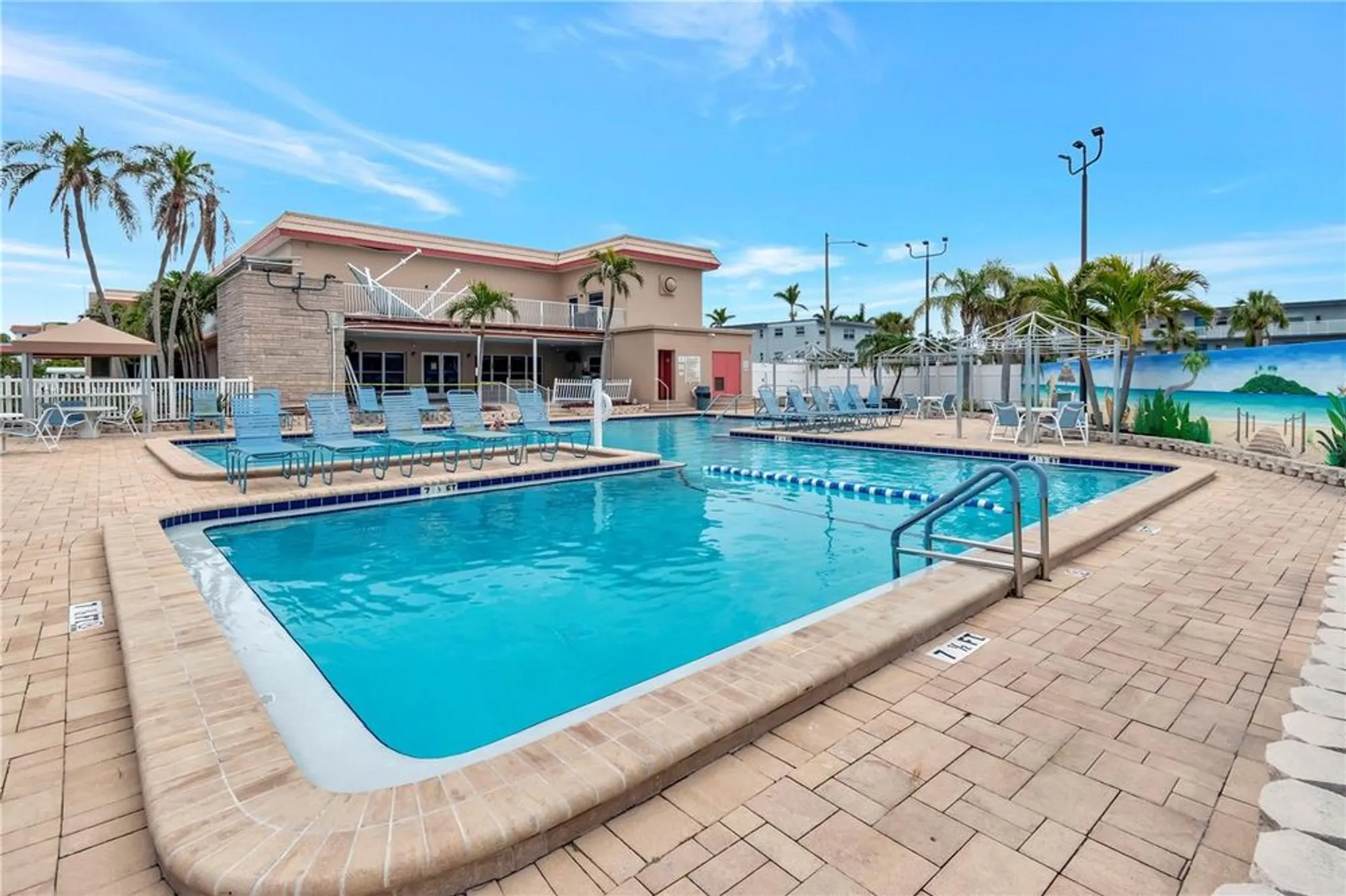 Property Slideshow image 41 of 47 | 2960 59th st 505, Gulfport, FL, 33707
