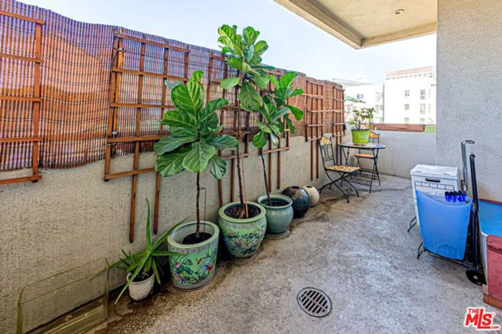 Property Slideshow image 21 of 33 | 267 s san pedro st unit 608, Los Angeles, CA, 90012