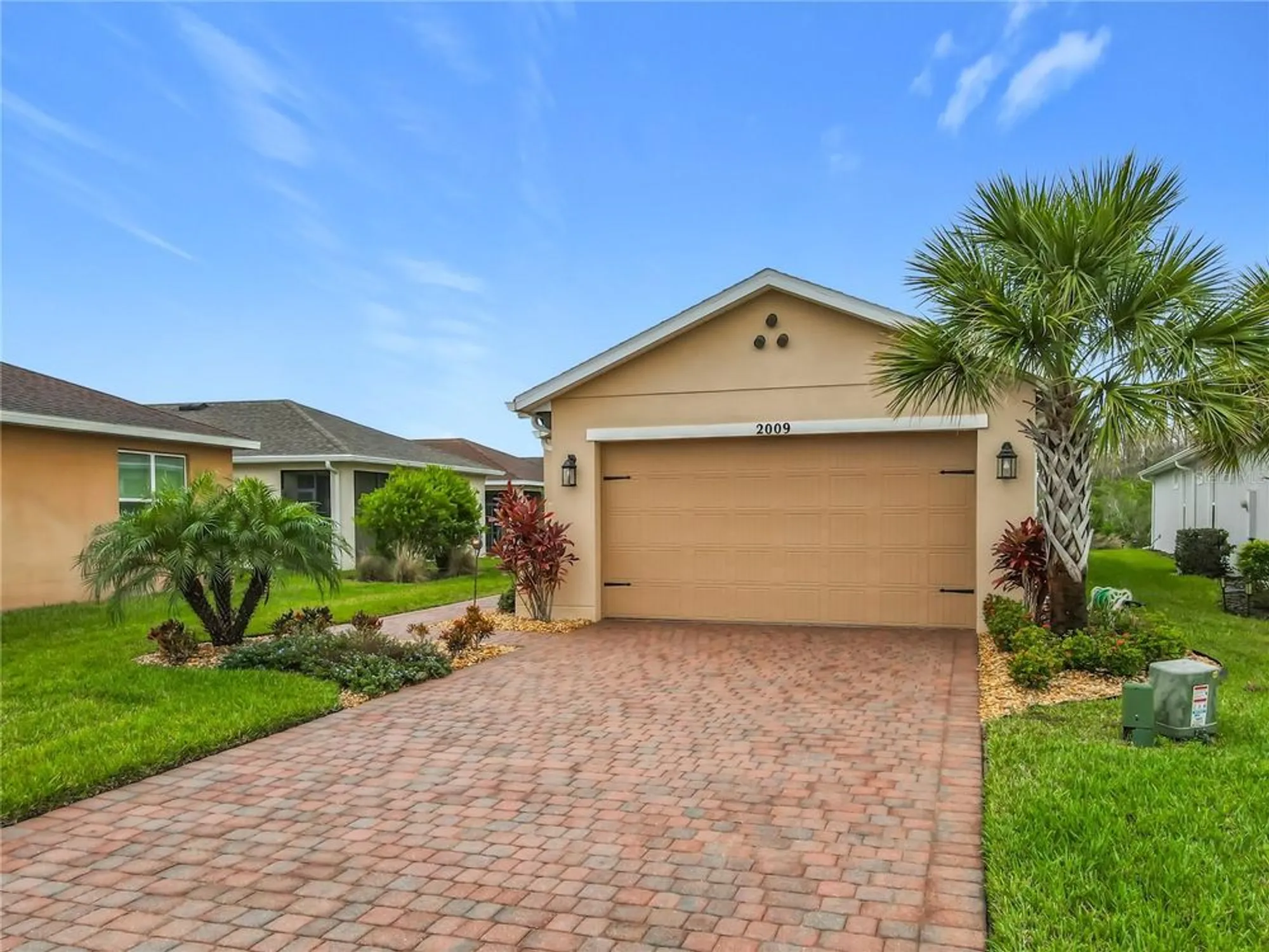 Property Slideshow image 33 of 60 | 2009 lazio loop, Poinciana, FL, 34759