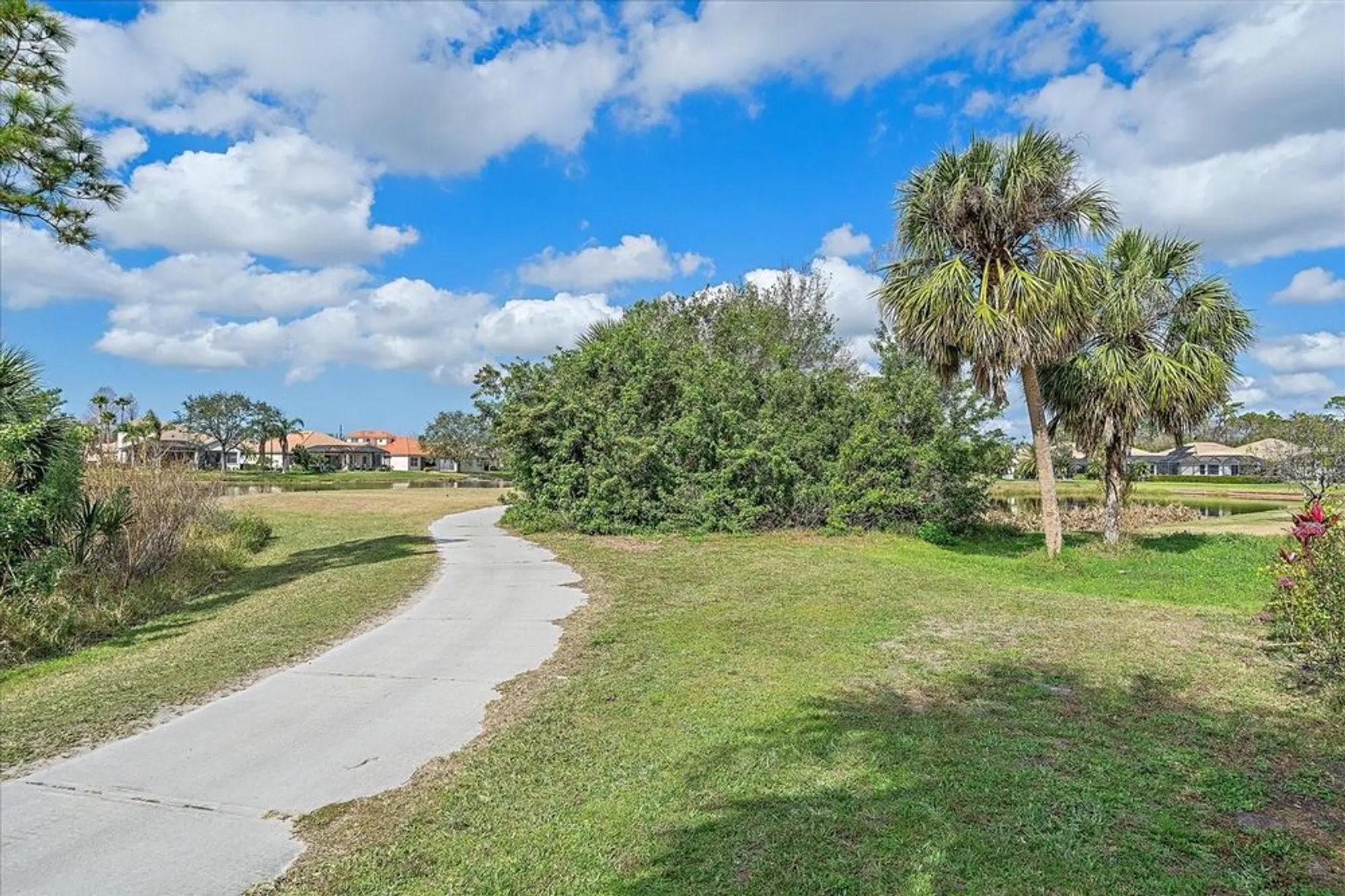 Property Slideshow image 38 of 43 | 6540 tailfeather way, Bradenton, FL, 34203