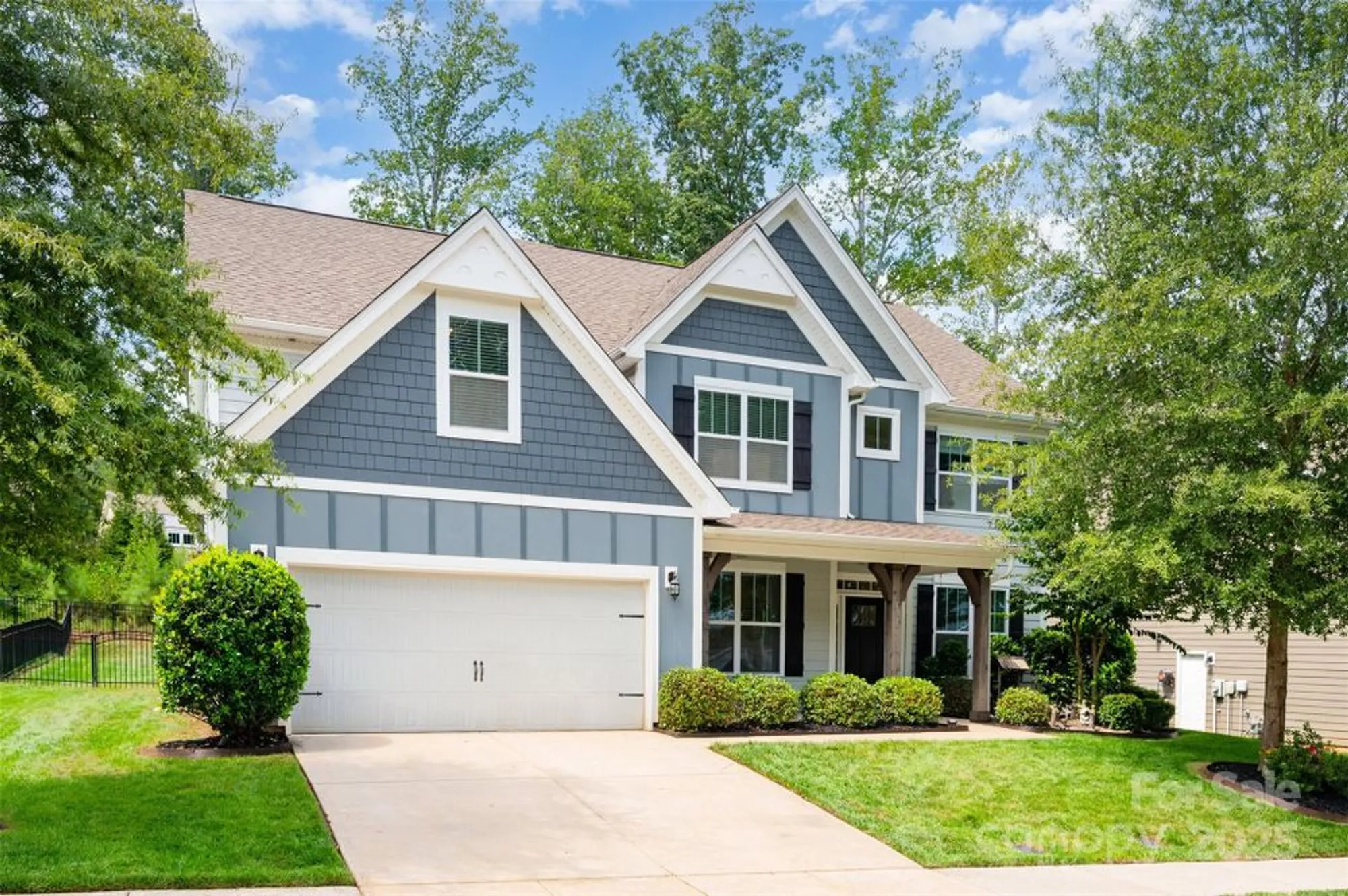 Property Slideshow image 33 of 44 | 131 canoe pole ln, Mooresville, NC, 28117