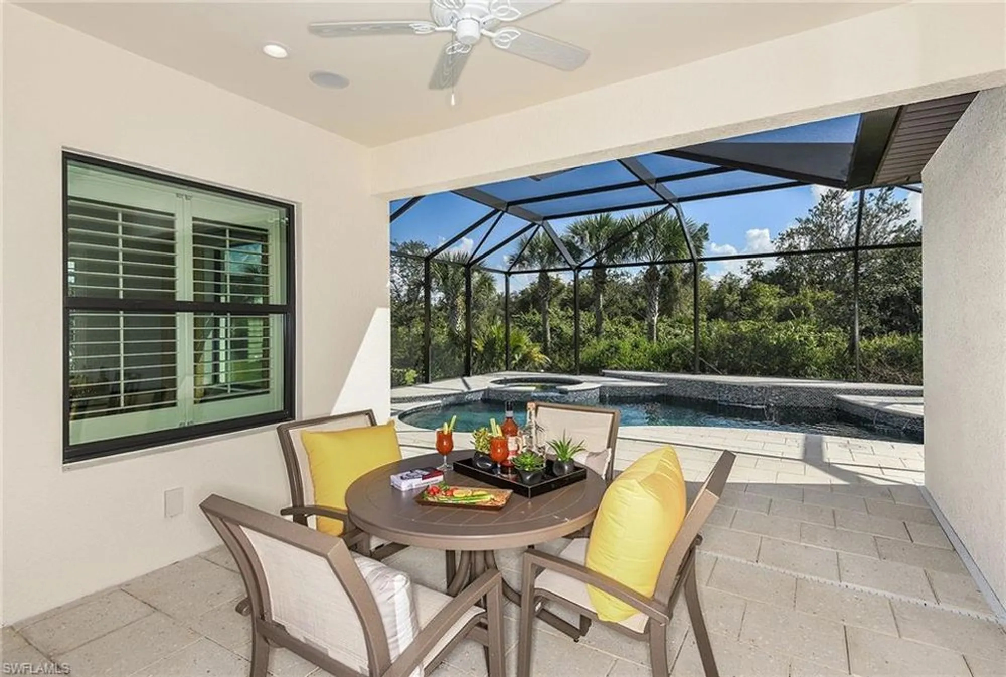 Property Slideshow image 13 of 29 | 3074 heritage pines dr, Fort Myers, FL, 33905