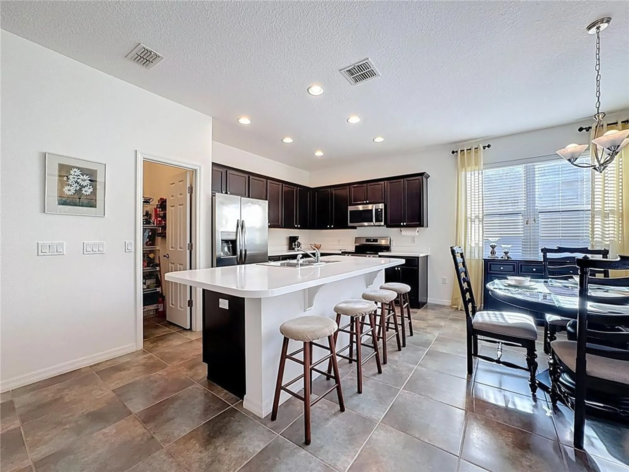 Property Slideshow image 23 of 68 | 1398 del mar dr, Kissimmee, FL, 34759