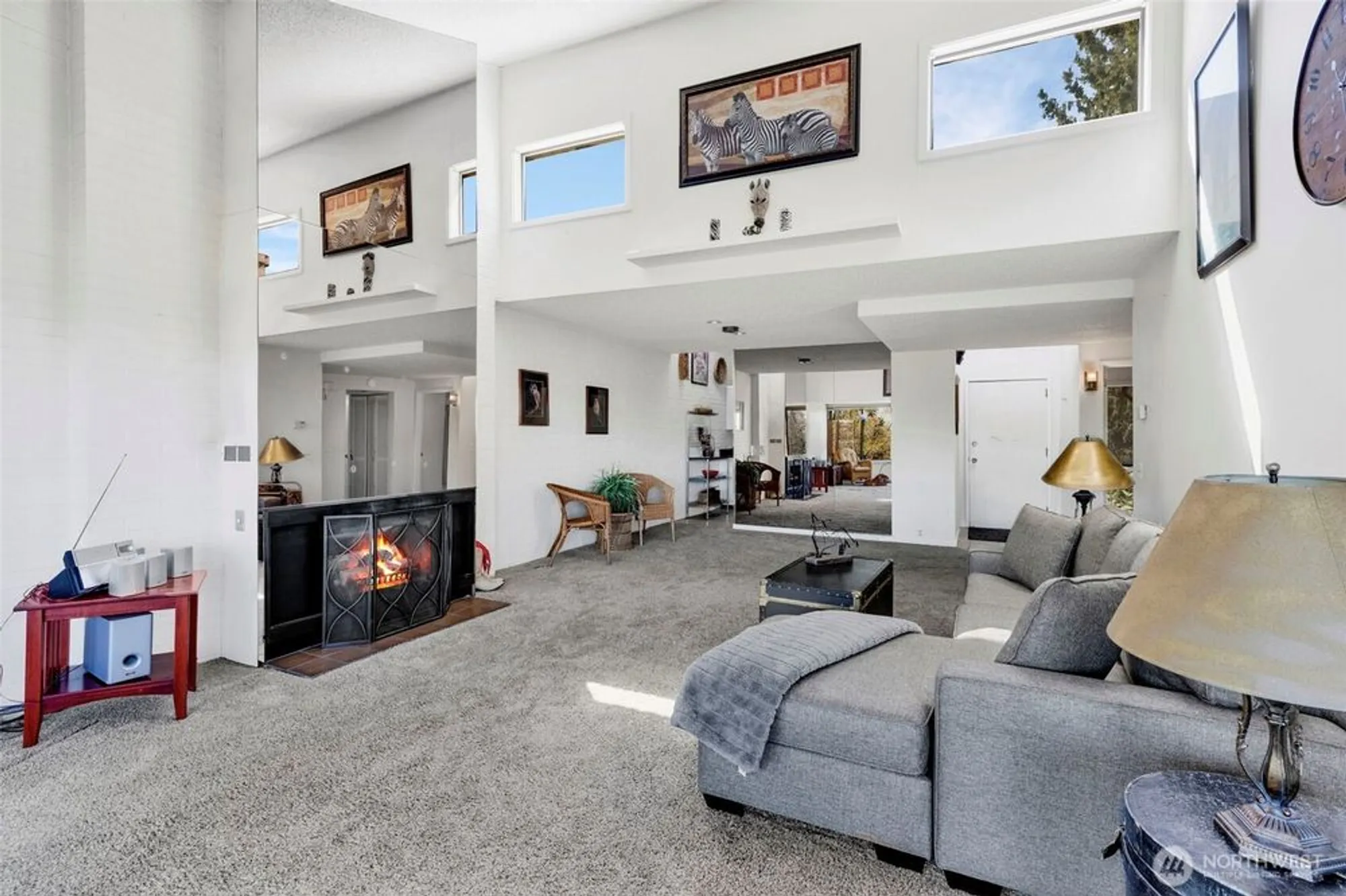 Property Slideshow image 17 of 39 | 10911 glen acres dr d, Seattle, WA, 98168