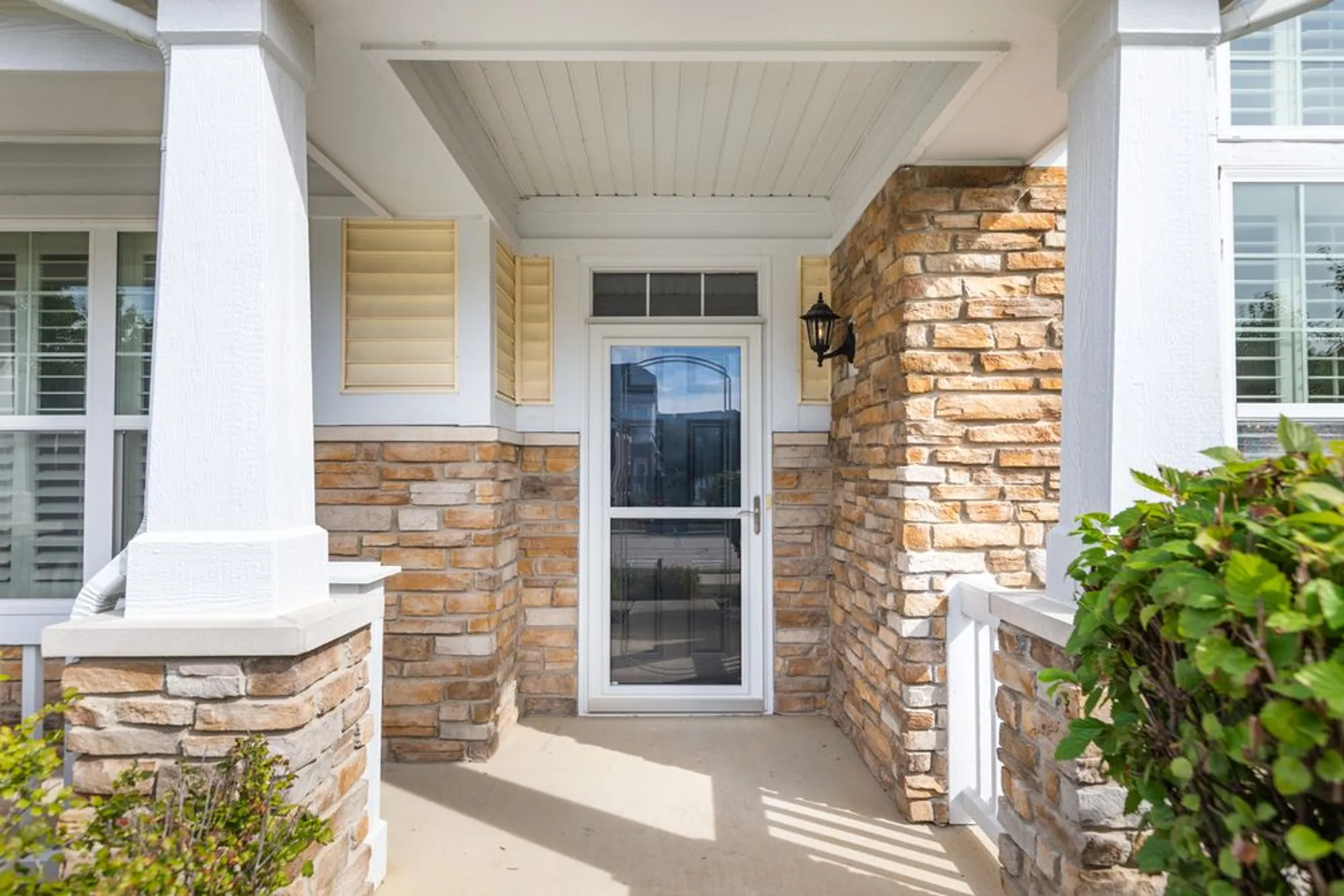 Property Slideshow image 6 of 29 | 2629 camberley cir, Naperville, IL, 60564