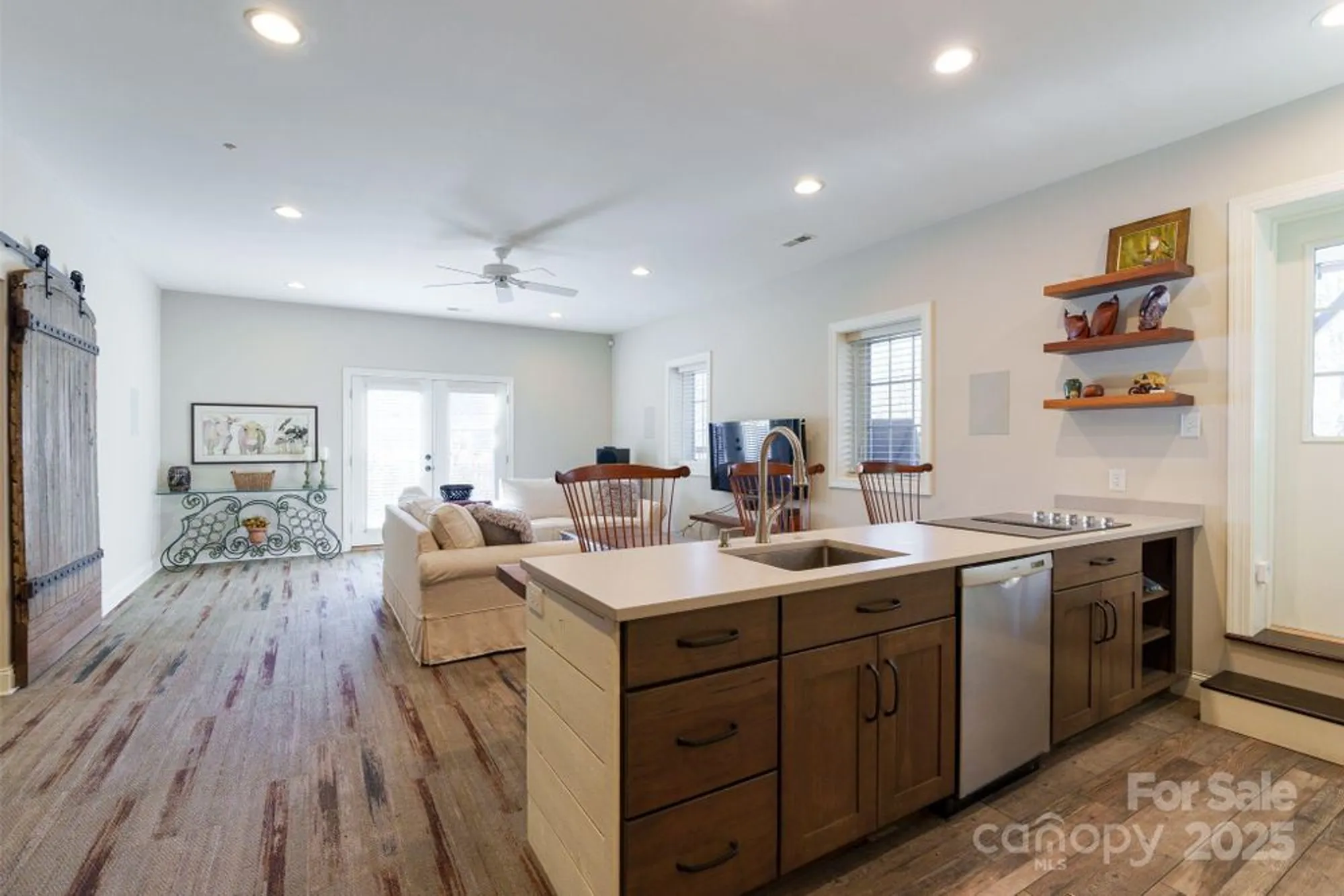 Property Slideshow image 35 of 48 | 279 fennel dun cir, Biltmore Lake, NC, 28715
