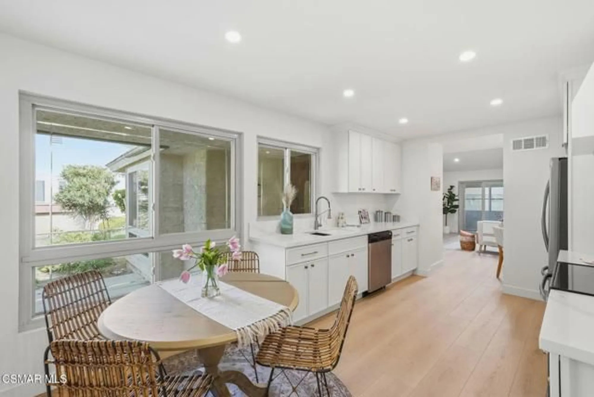 Property Slideshow image 10 of 21 | 5140 village 5, Camarillo, CA, 93012