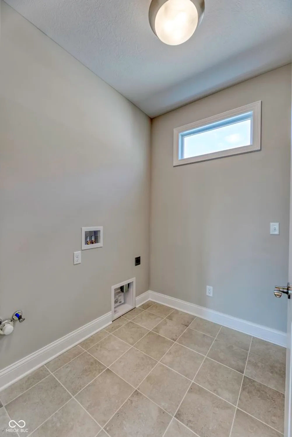 Property Slideshow image 17 of 45 | 14832 higgins dr, Westfield, IN, 46074