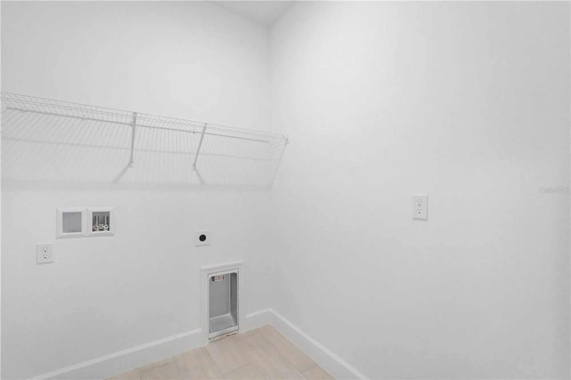 Property Slideshow image 27 of 32 | 9211 players dr, Weeki Wachee, FL, 34613